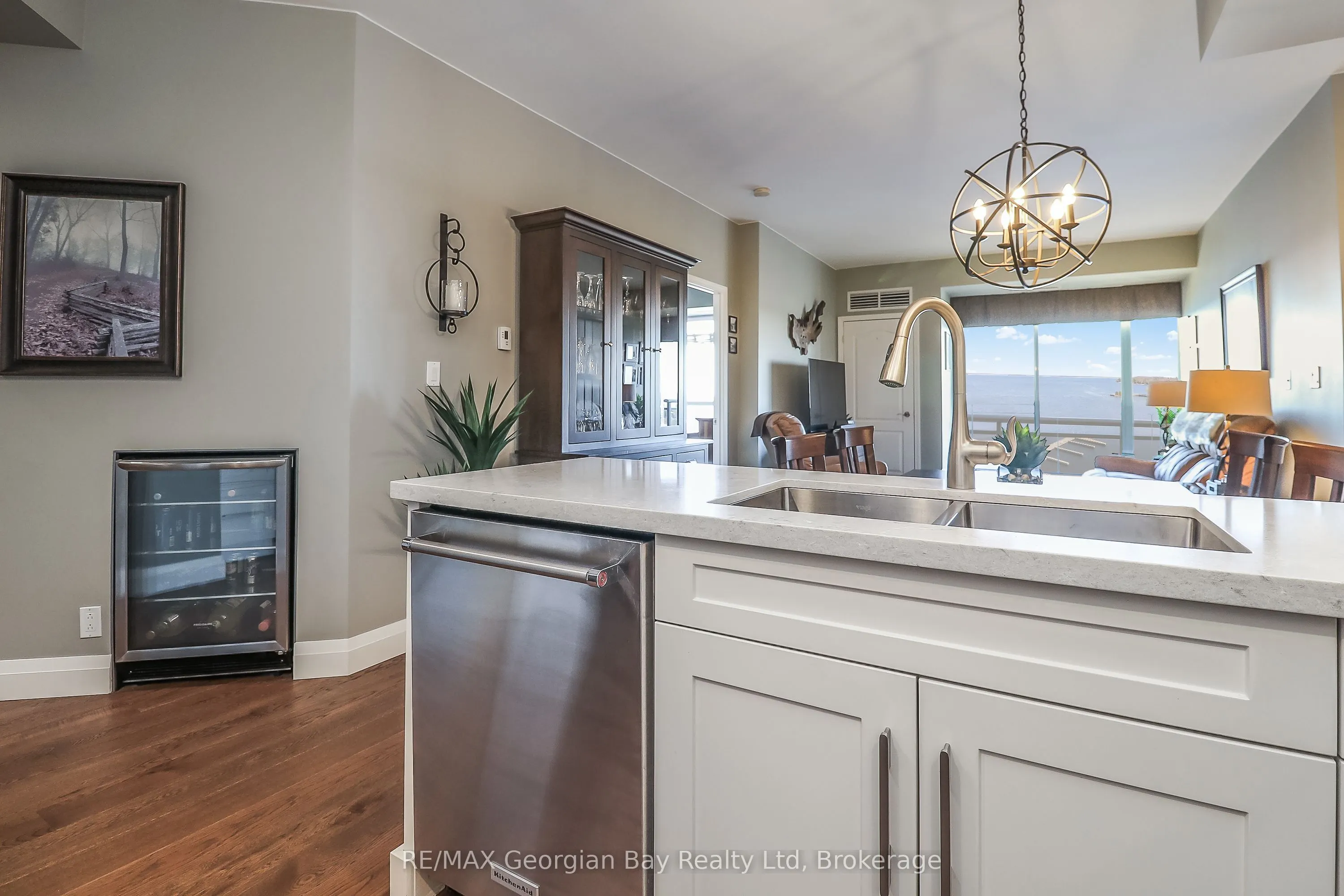 699 Aberdeen Boulevard #905