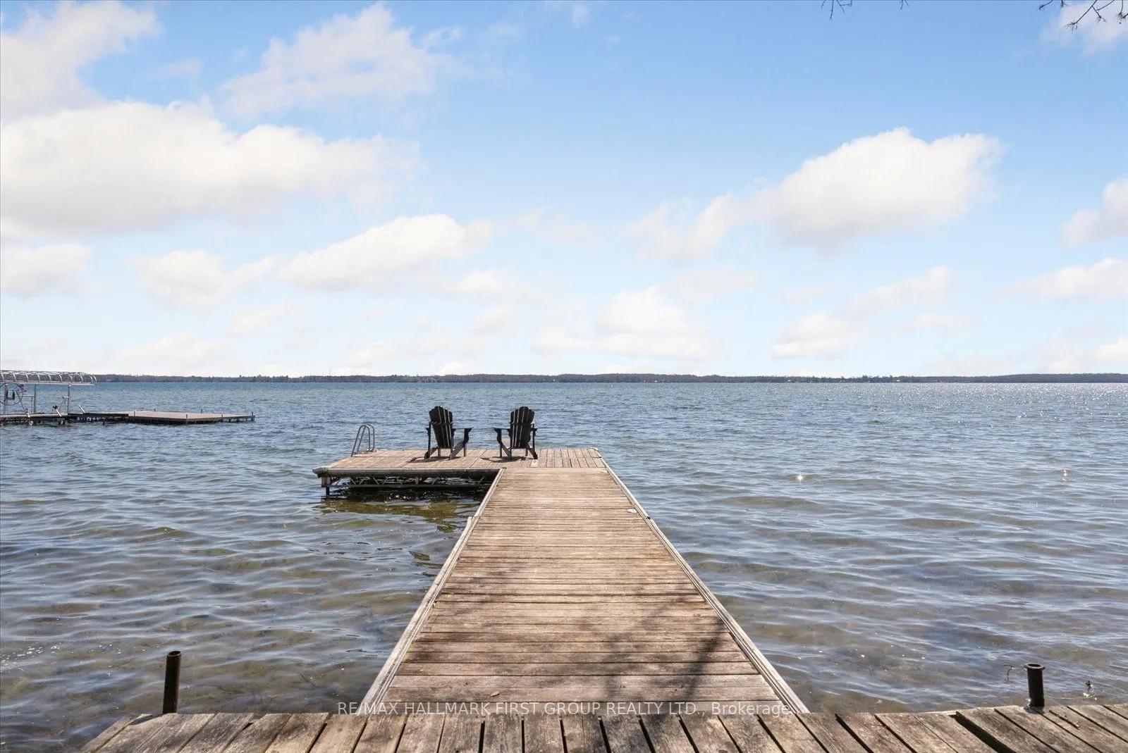2807 Lakeside Drive