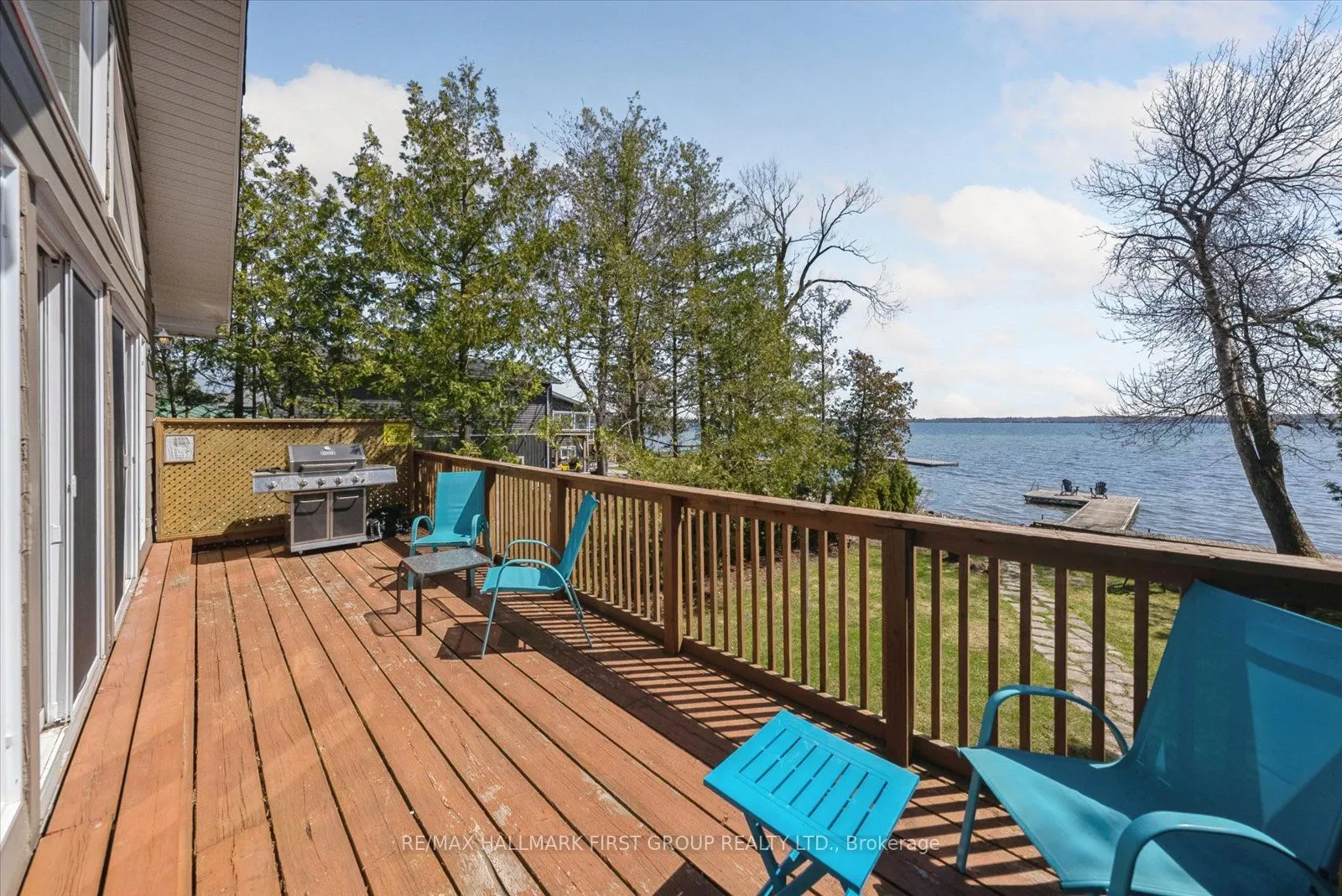 2807 Lakeside Drive