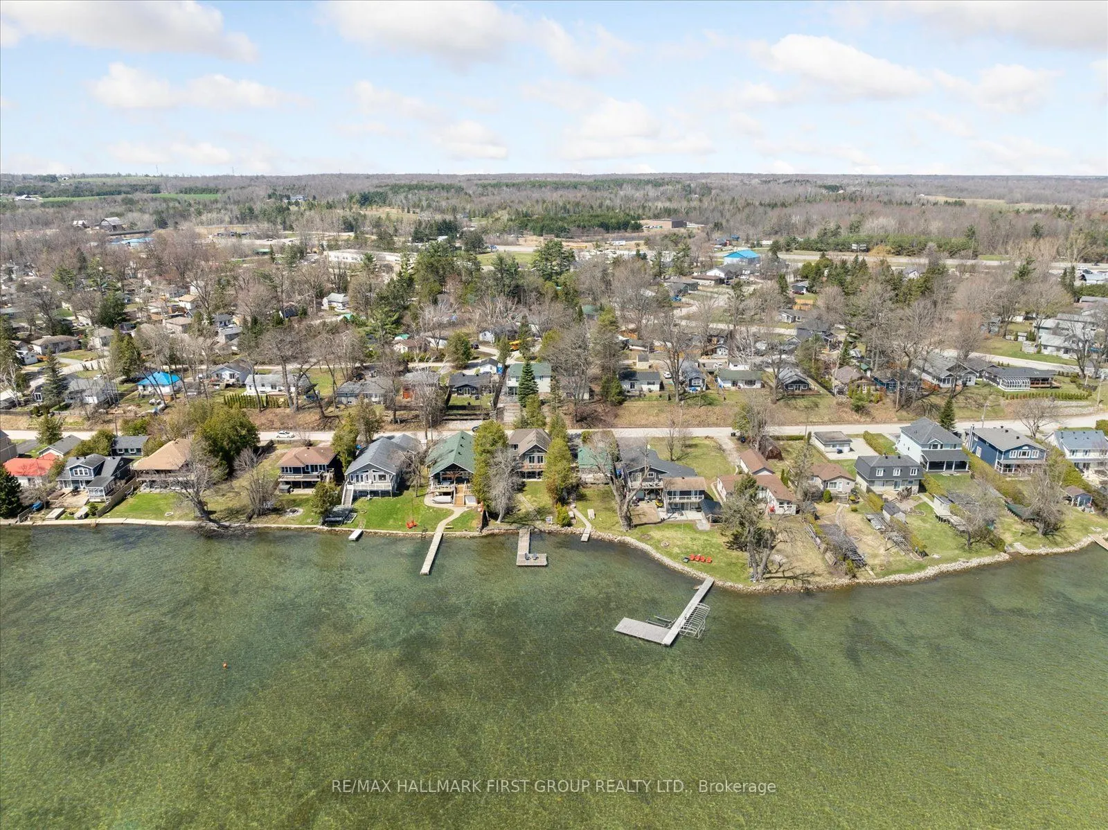 2807 Lakeside Drive