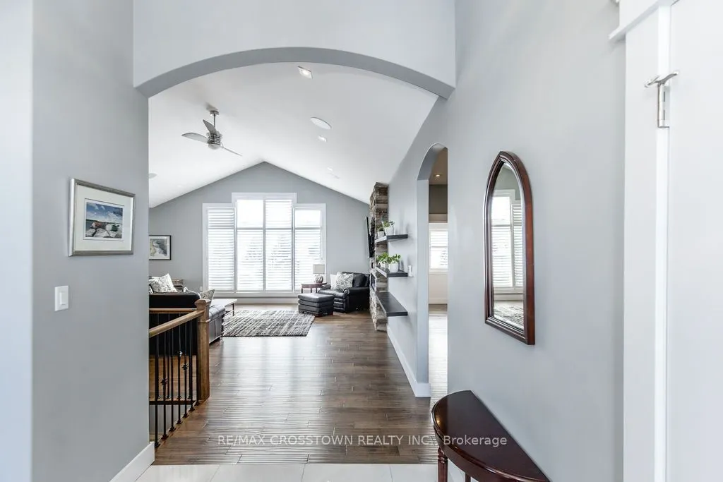 25 MENNILL Drive