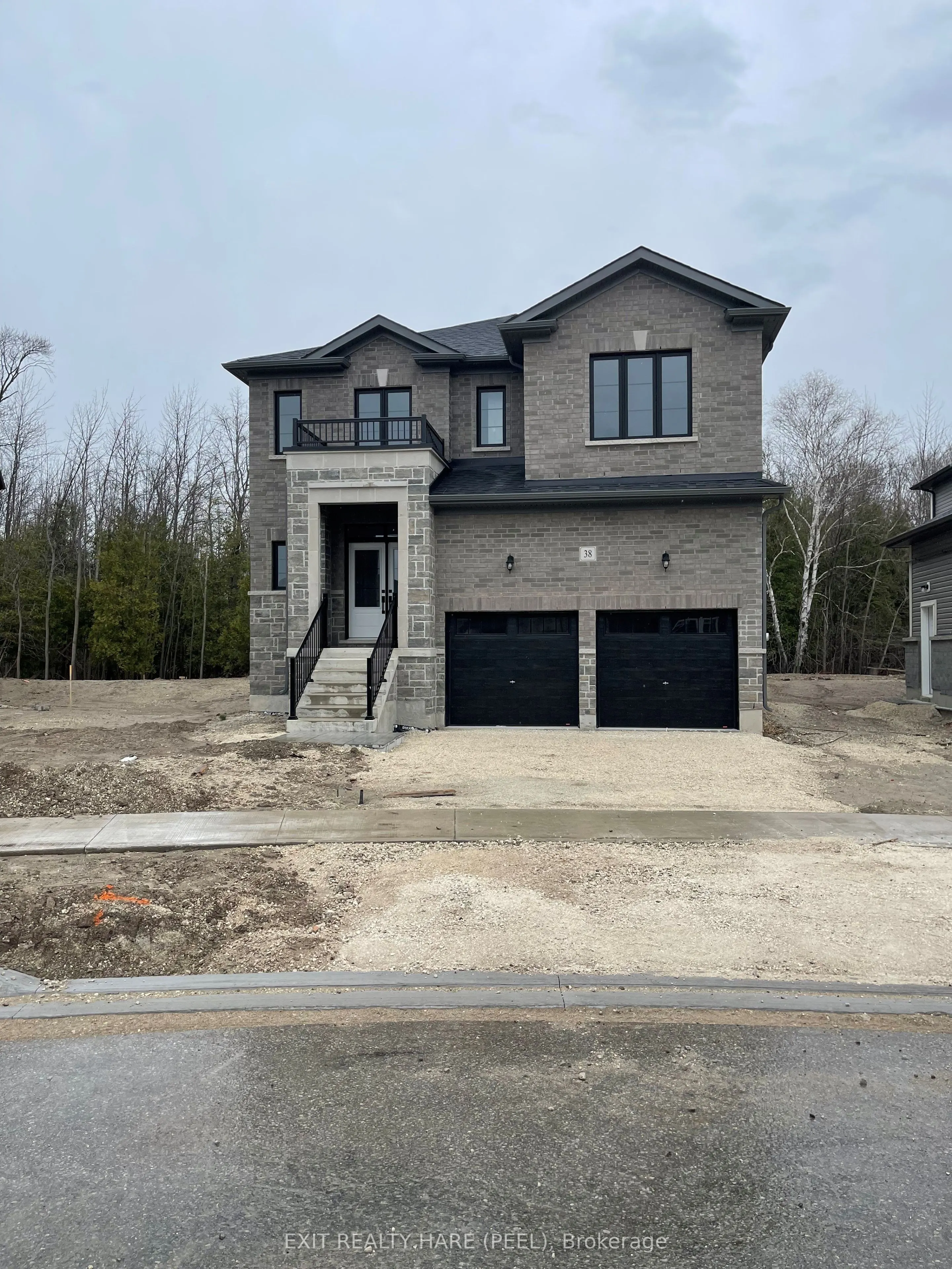38 Amber Drive
