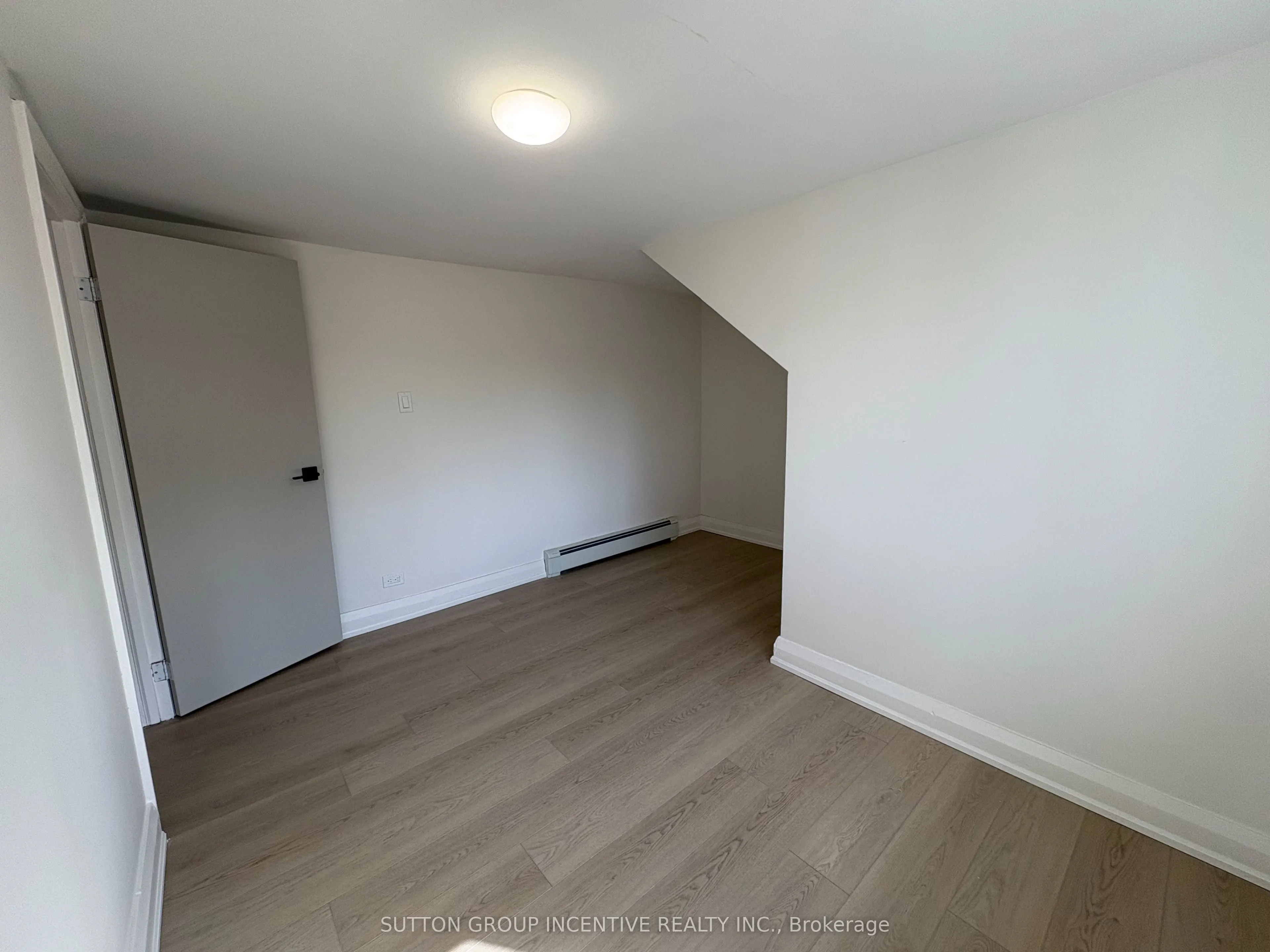 20 Bayview Drive, #Upper