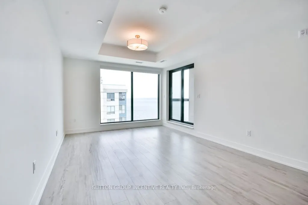 185 Dunlop Street E, #713