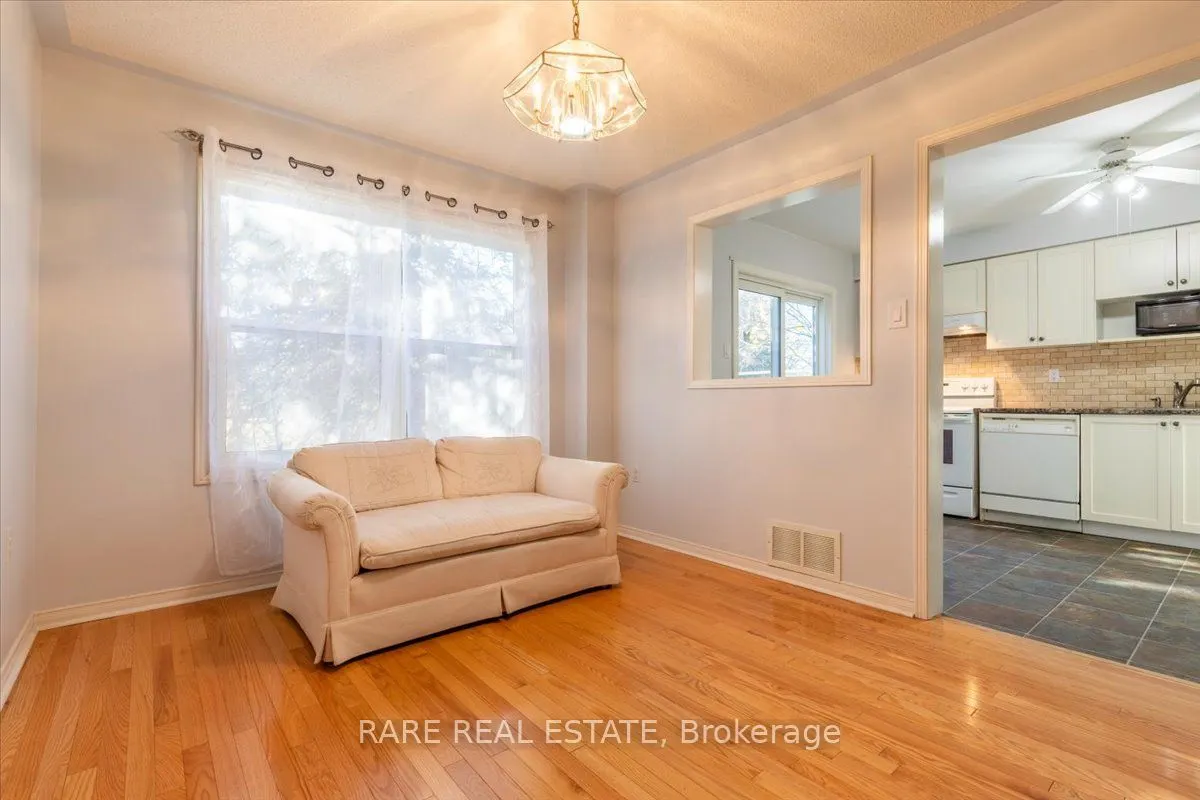 120 D'ambrosio Drive, #28