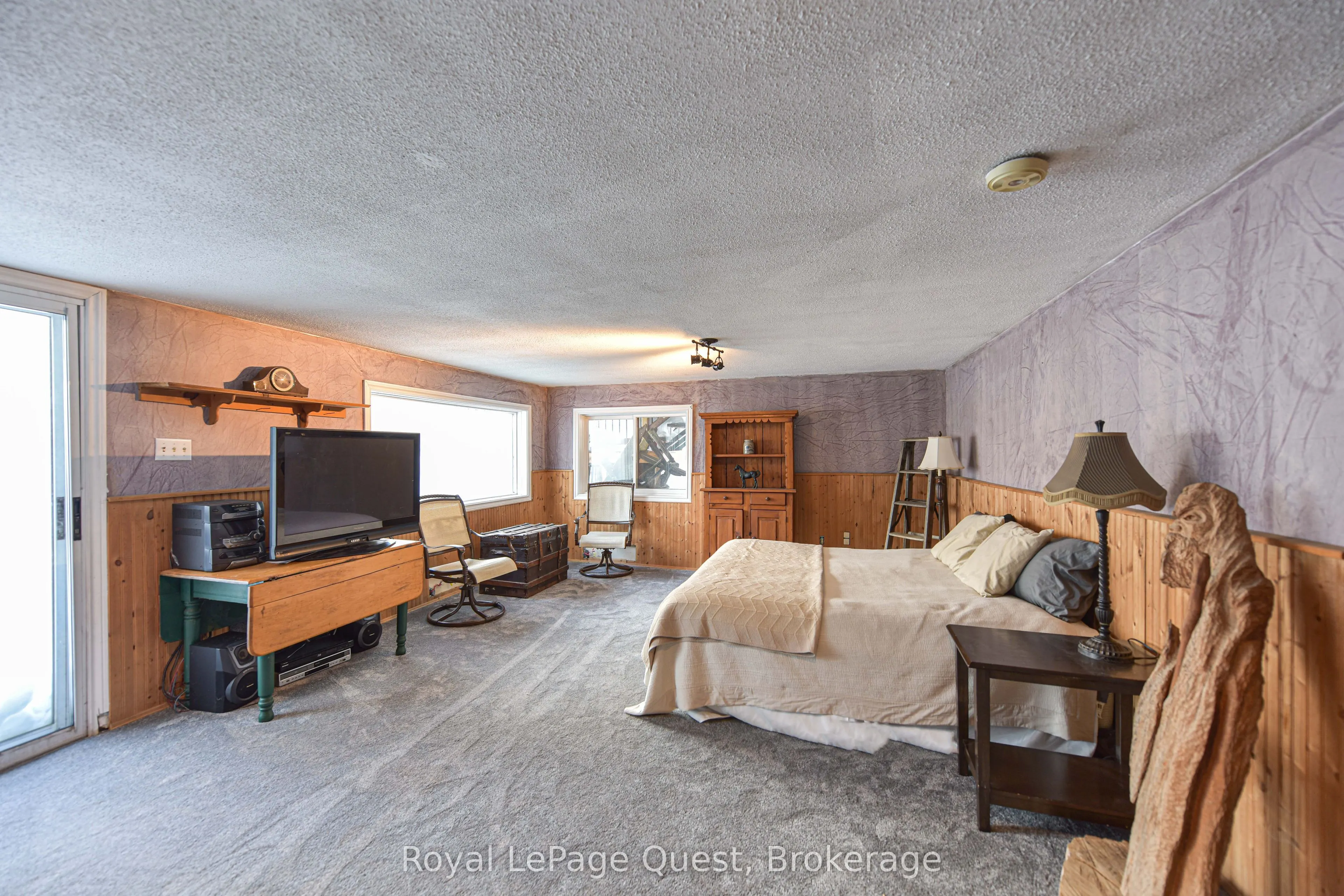 3012 Moynes Road