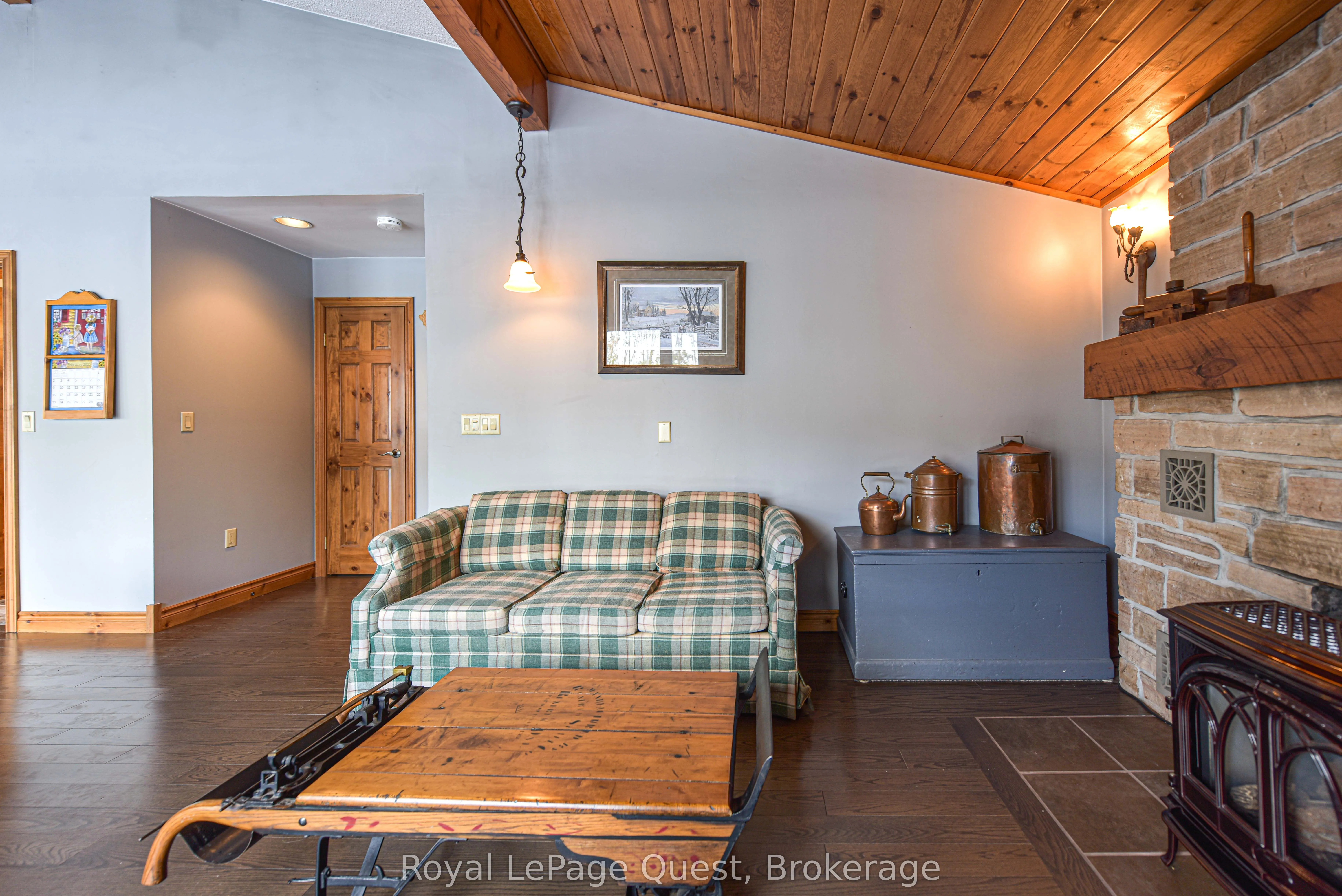 3012 Moynes Road