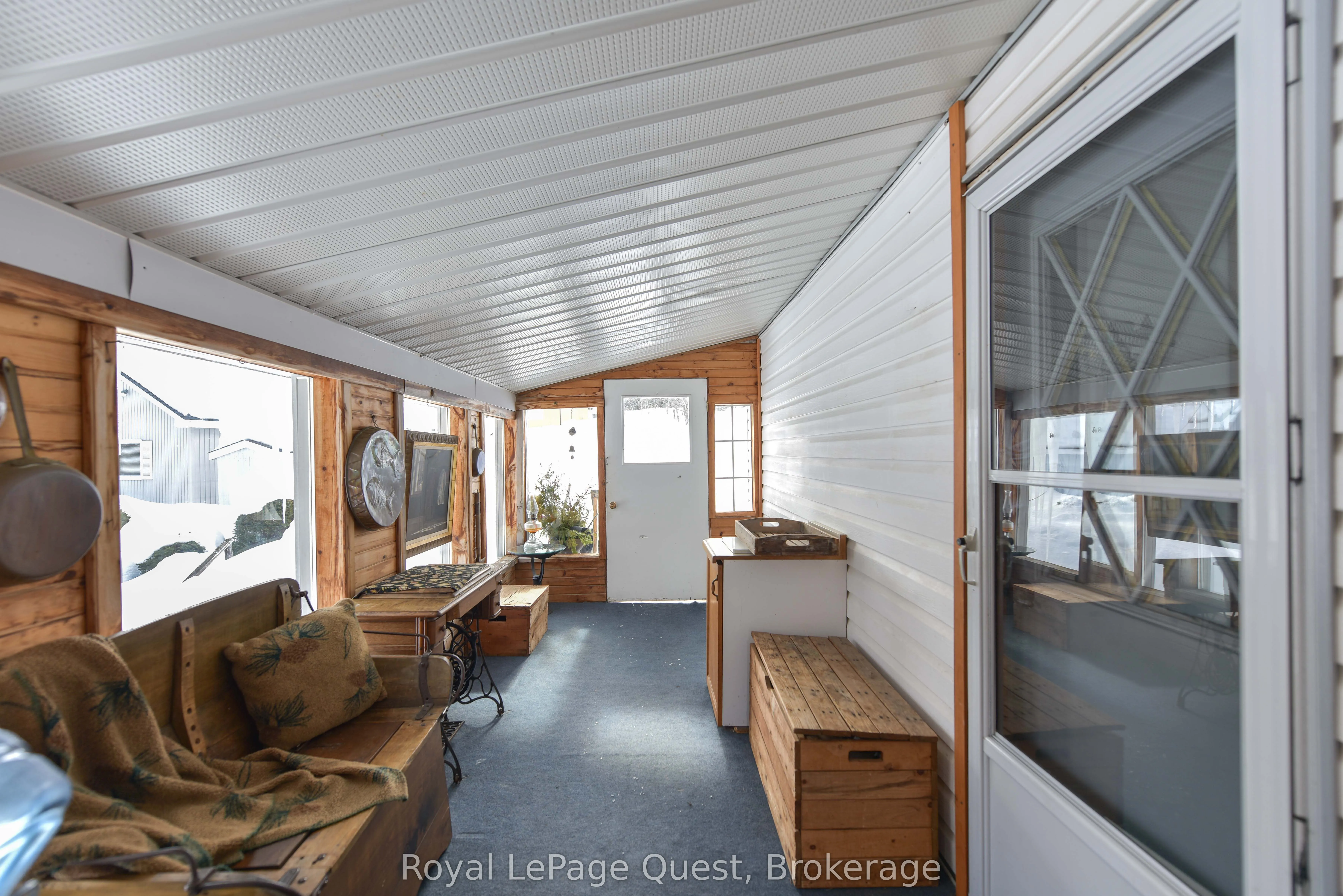 3012 Moynes Road