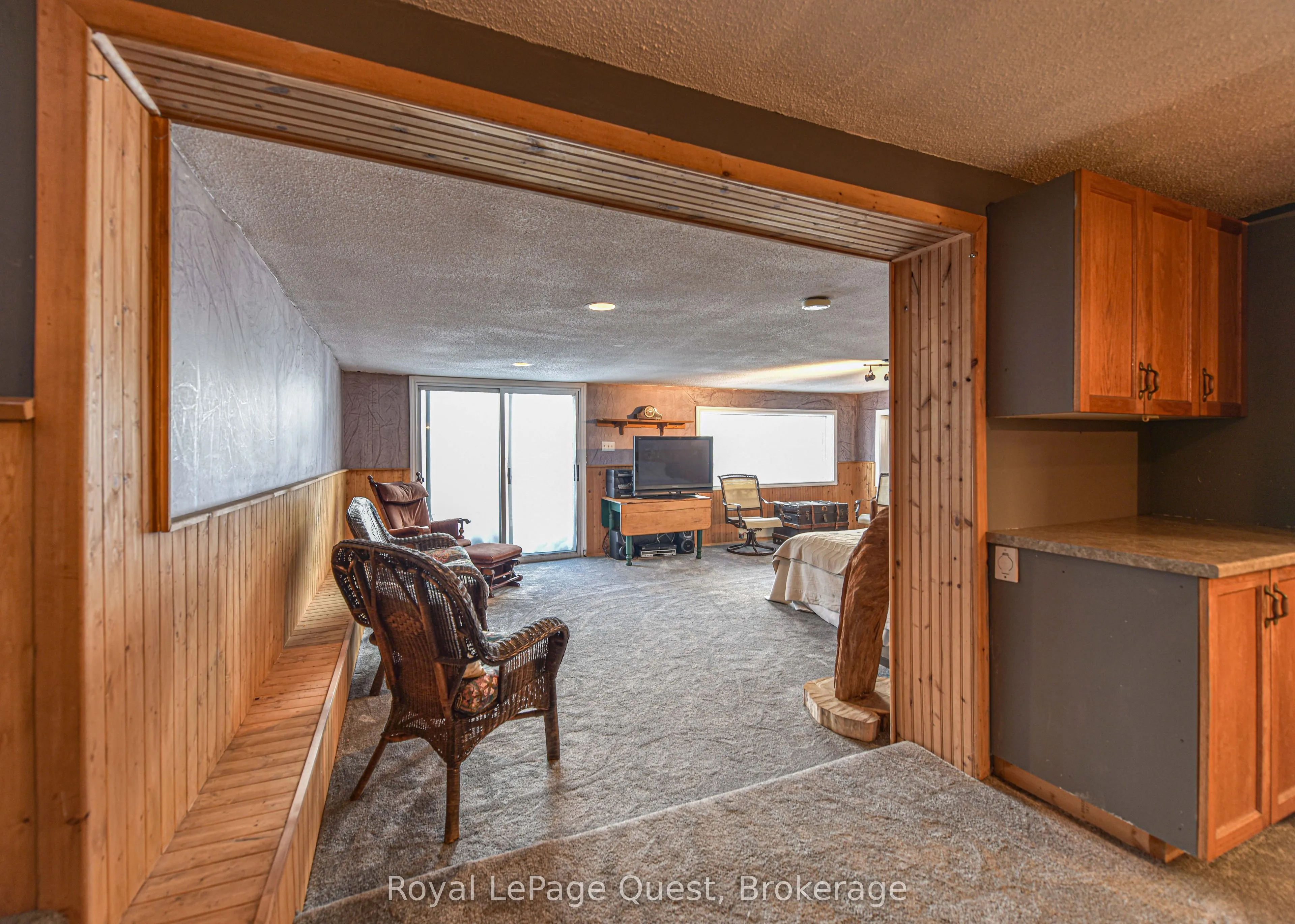 3012 Moynes Road