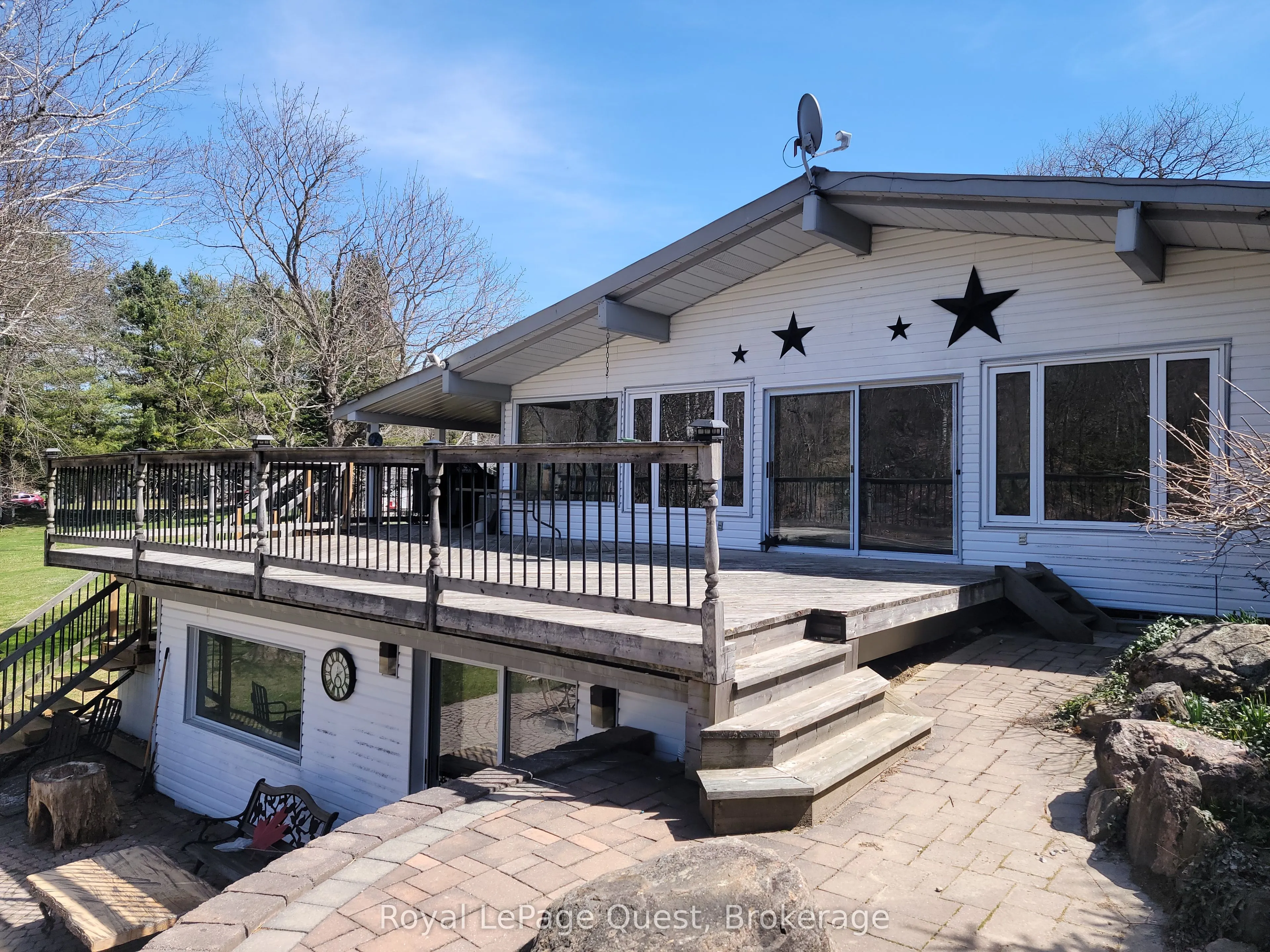 3012 Moynes Road