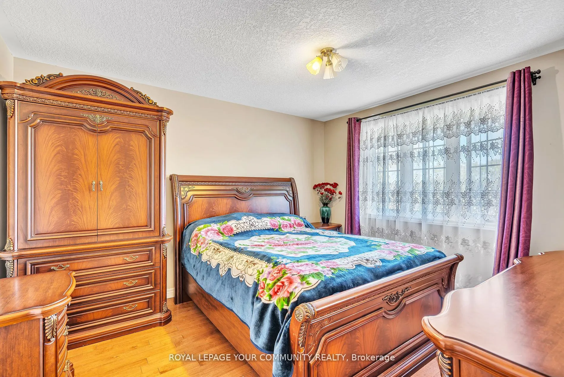 2449 Old Second Road N