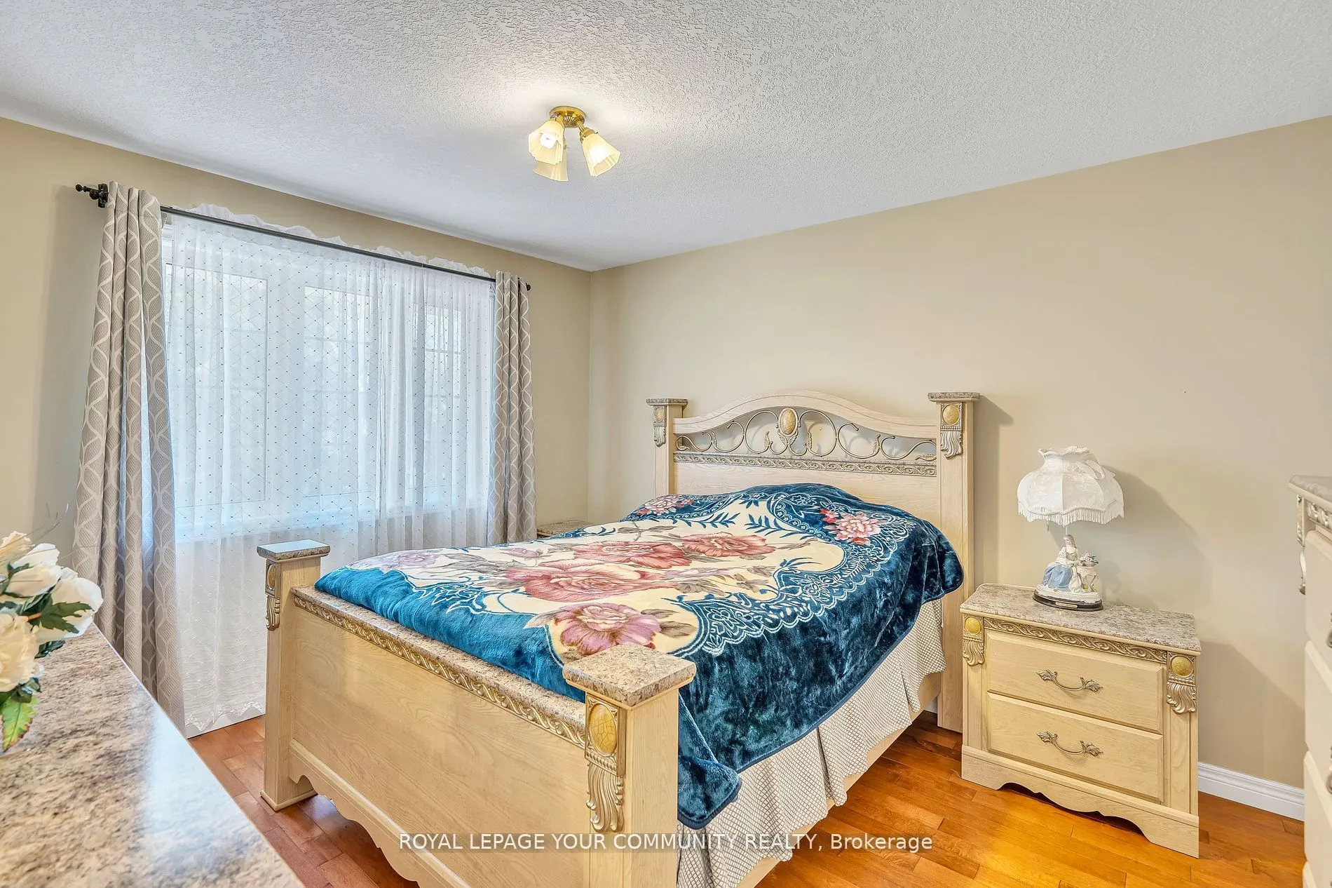 2449 Old Second Road N