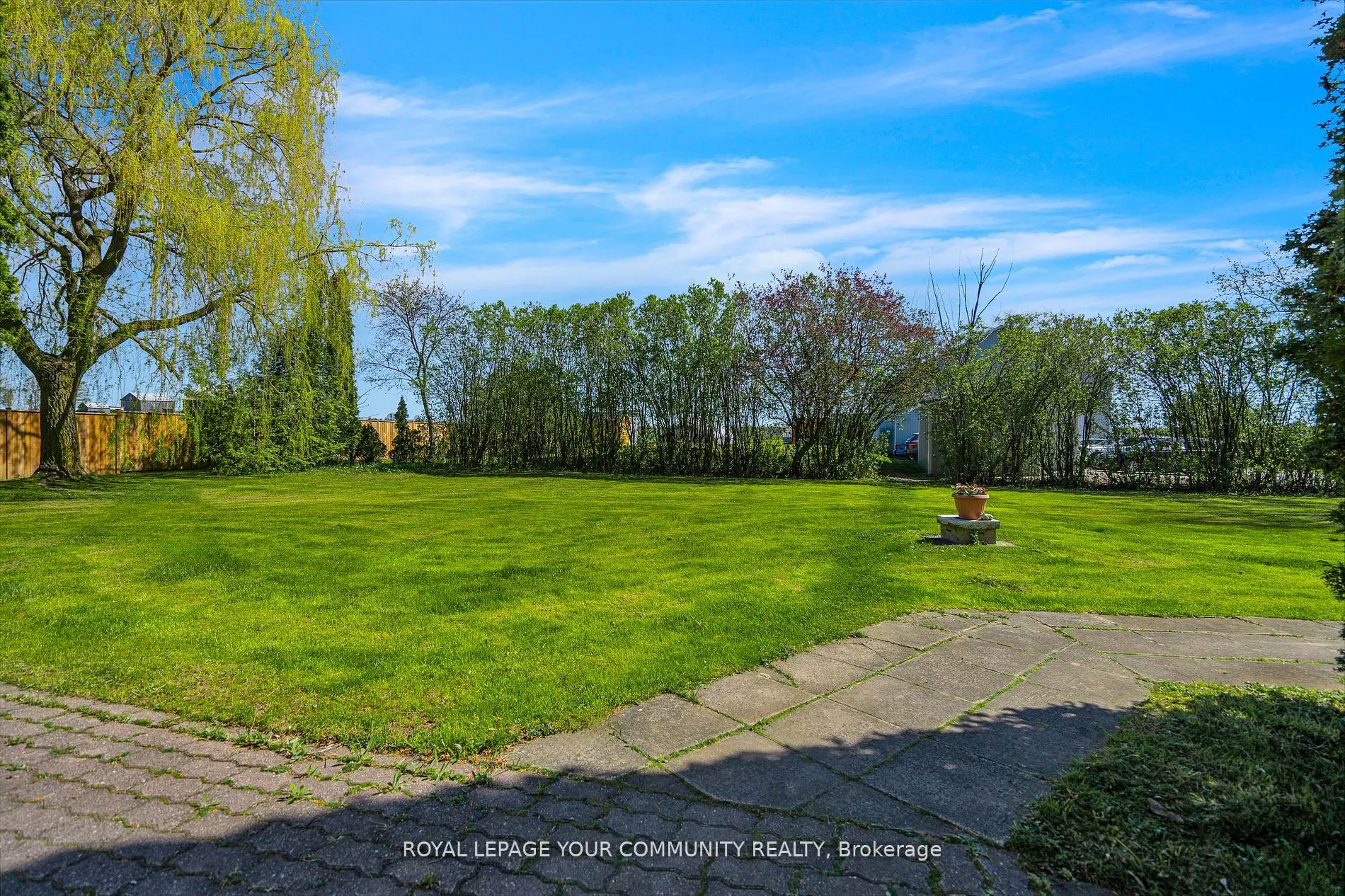 2449 Old Second Road N