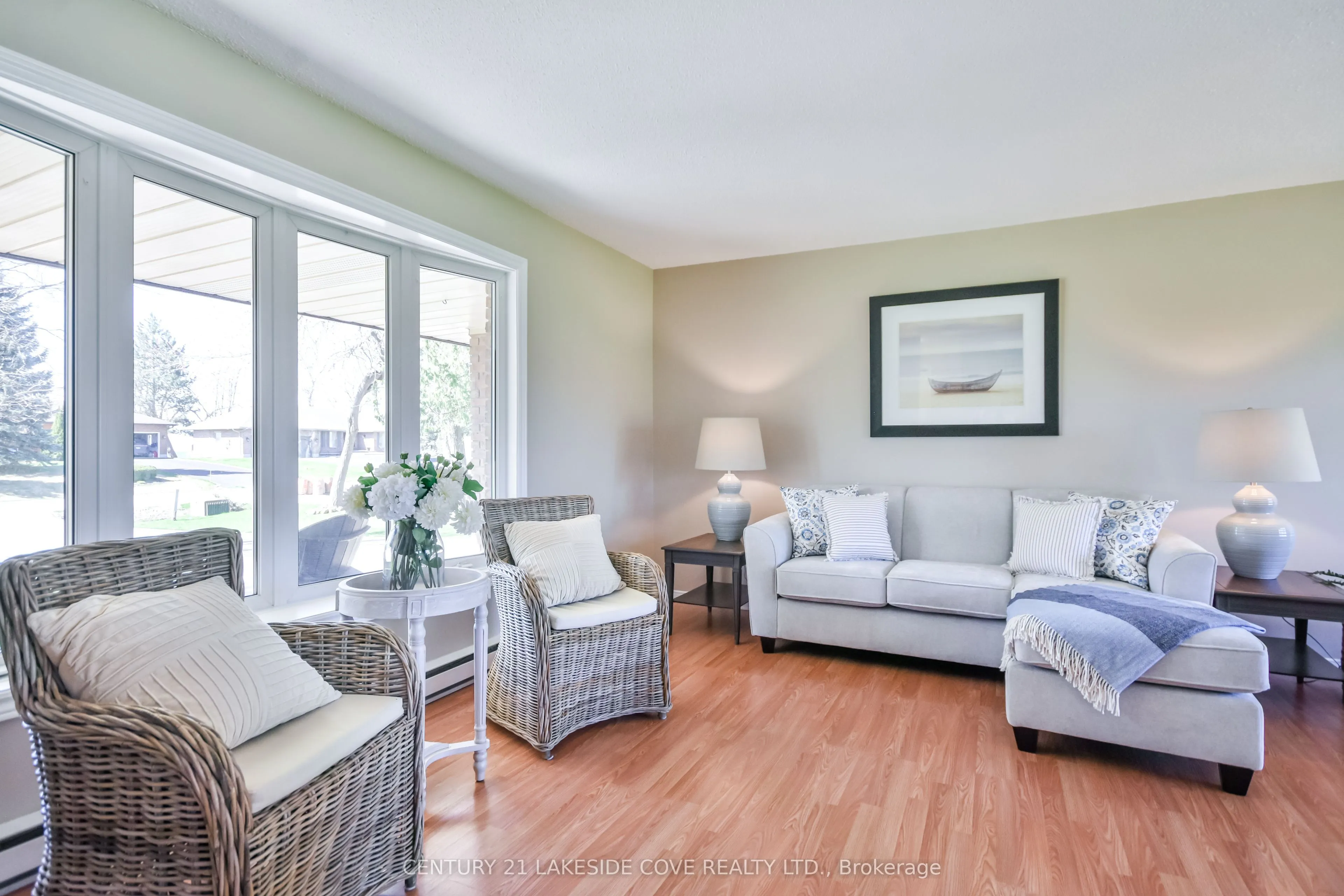 121 Bayshore Drive
