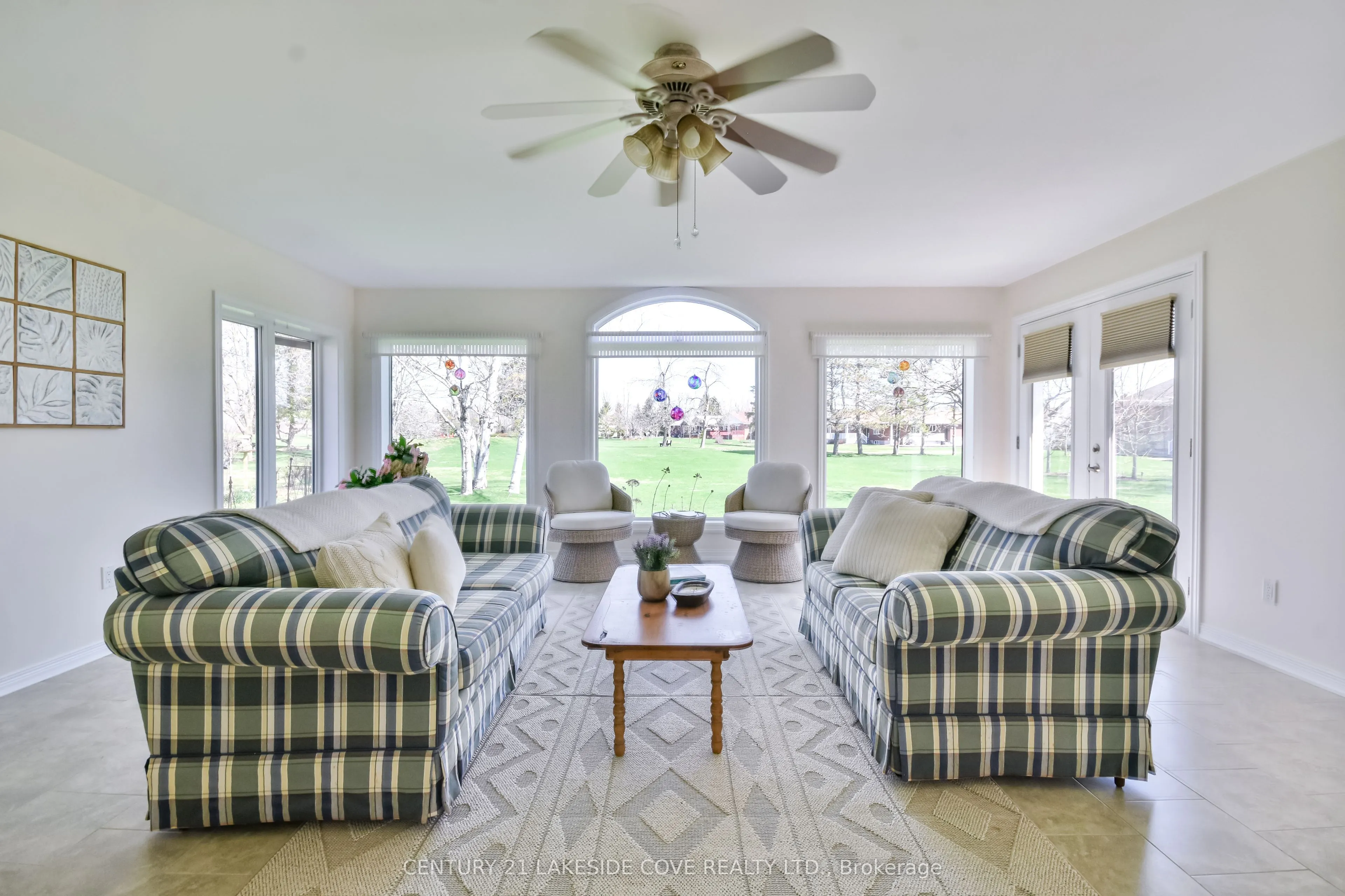 121 Bayshore Drive