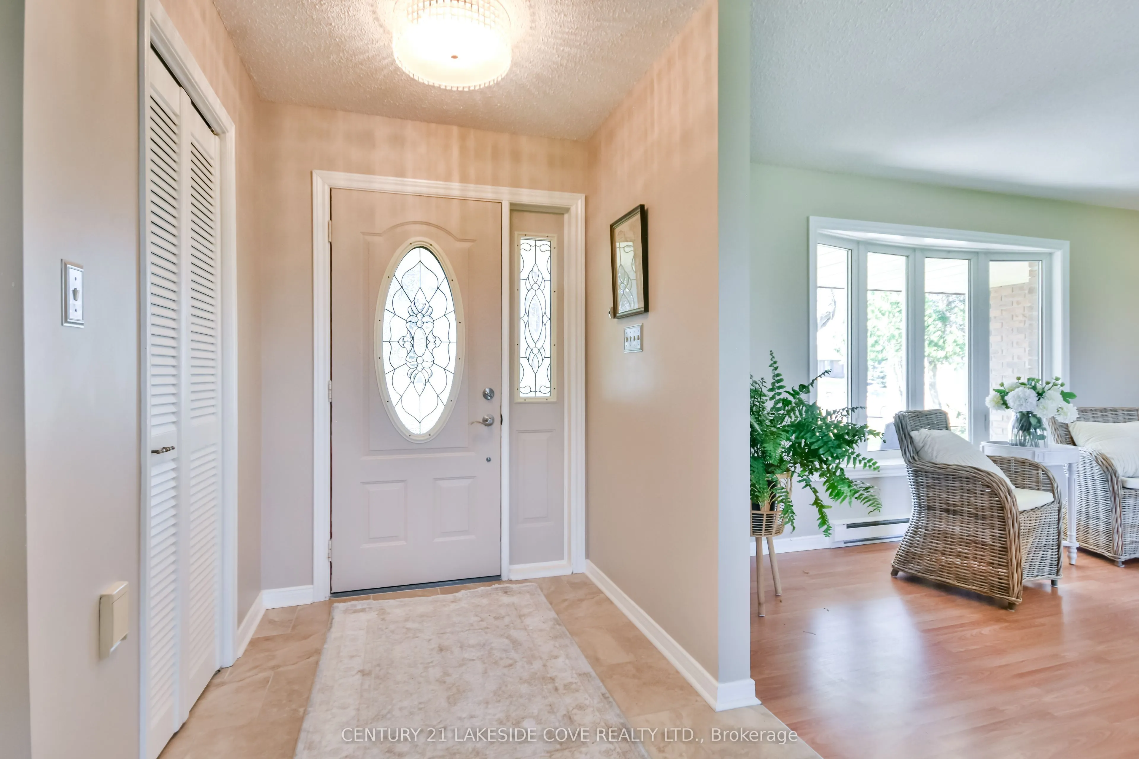 121 Bayshore Drive