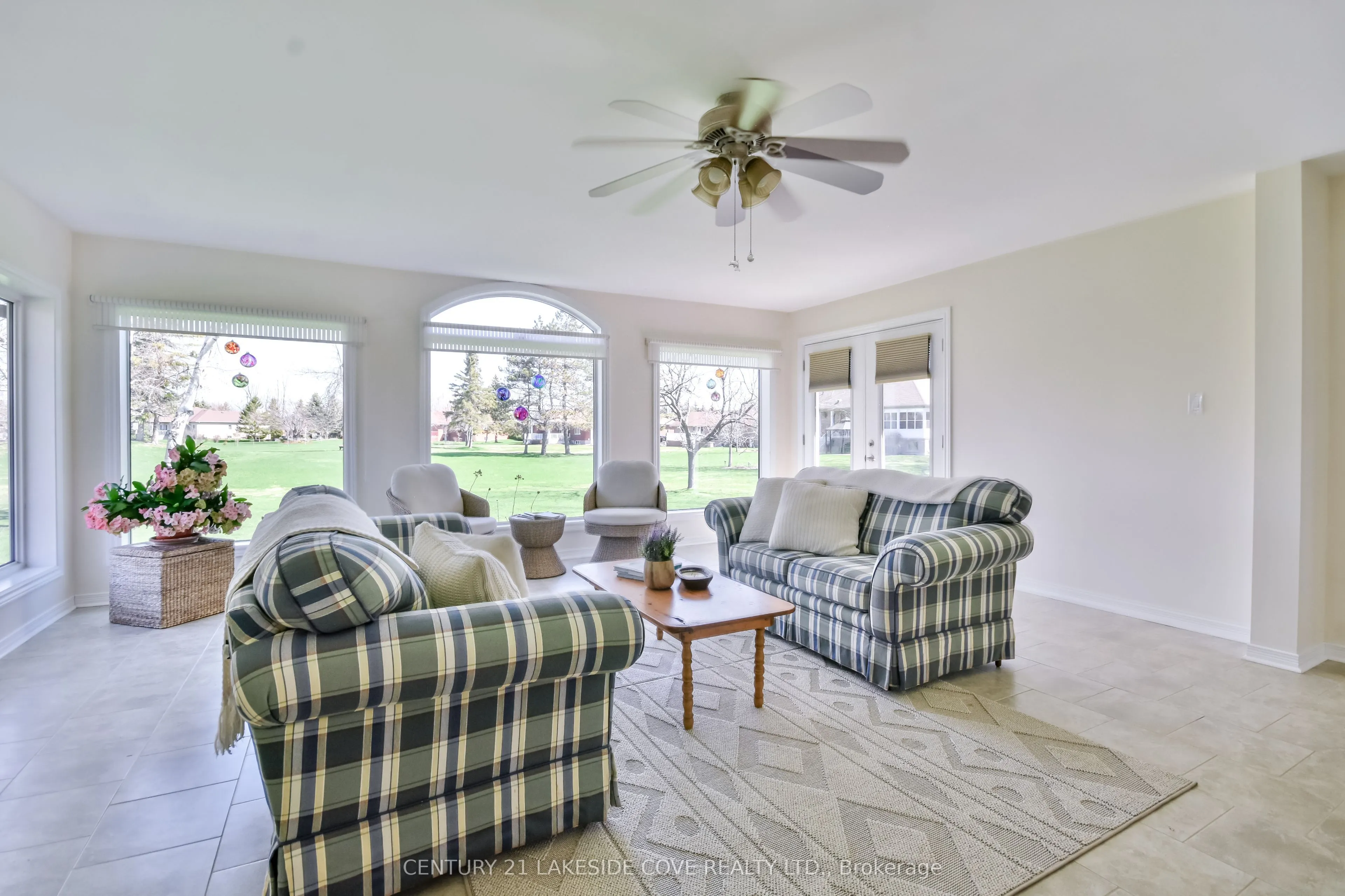 121 Bayshore Drive