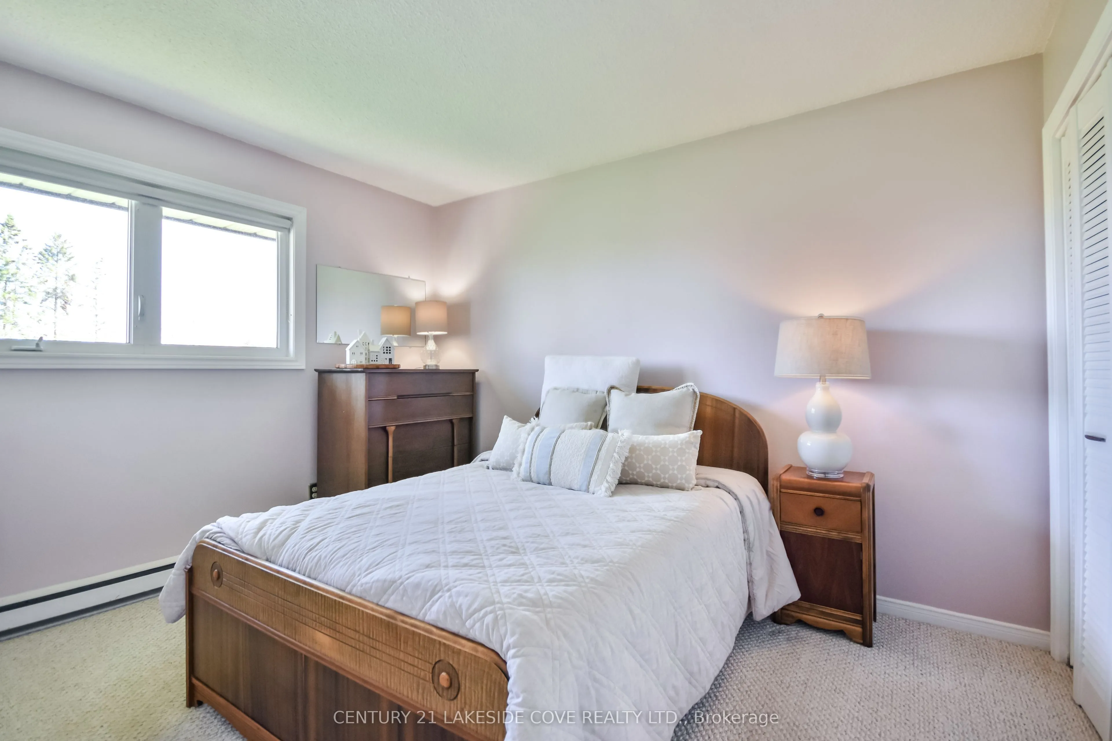 121 Bayshore Drive