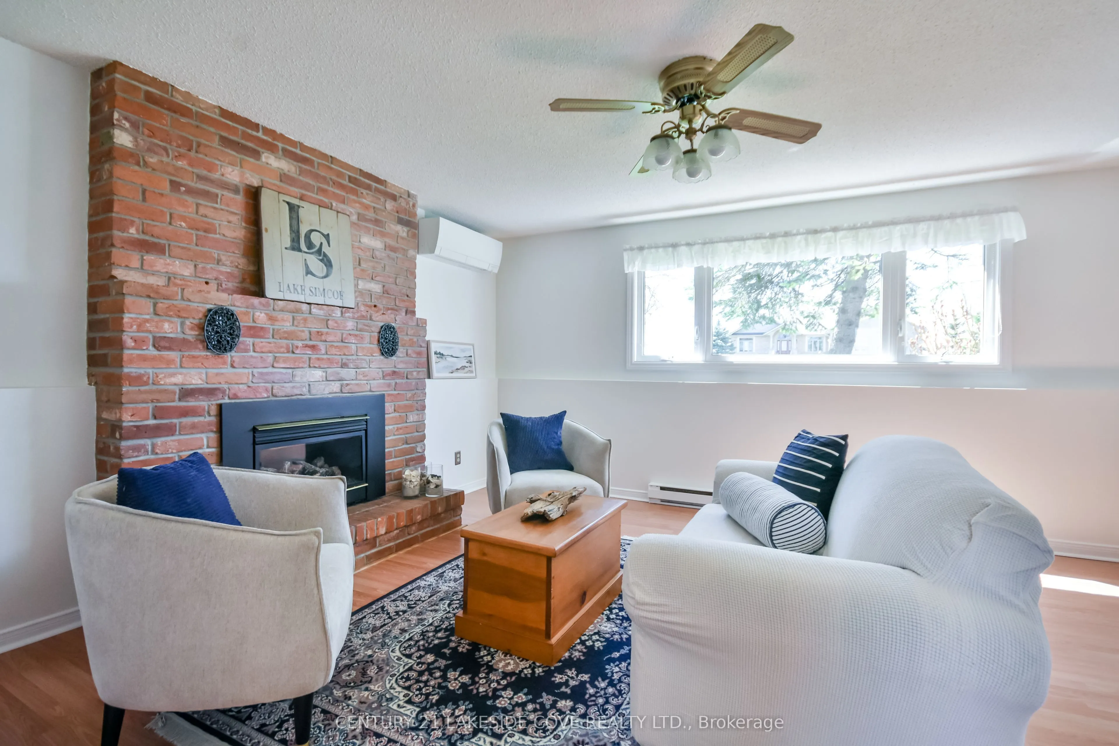 121 Bayshore Drive