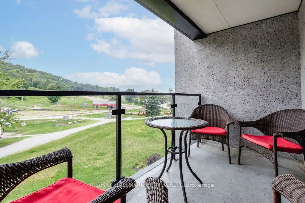 80 Horseshoe Boulevard, #307