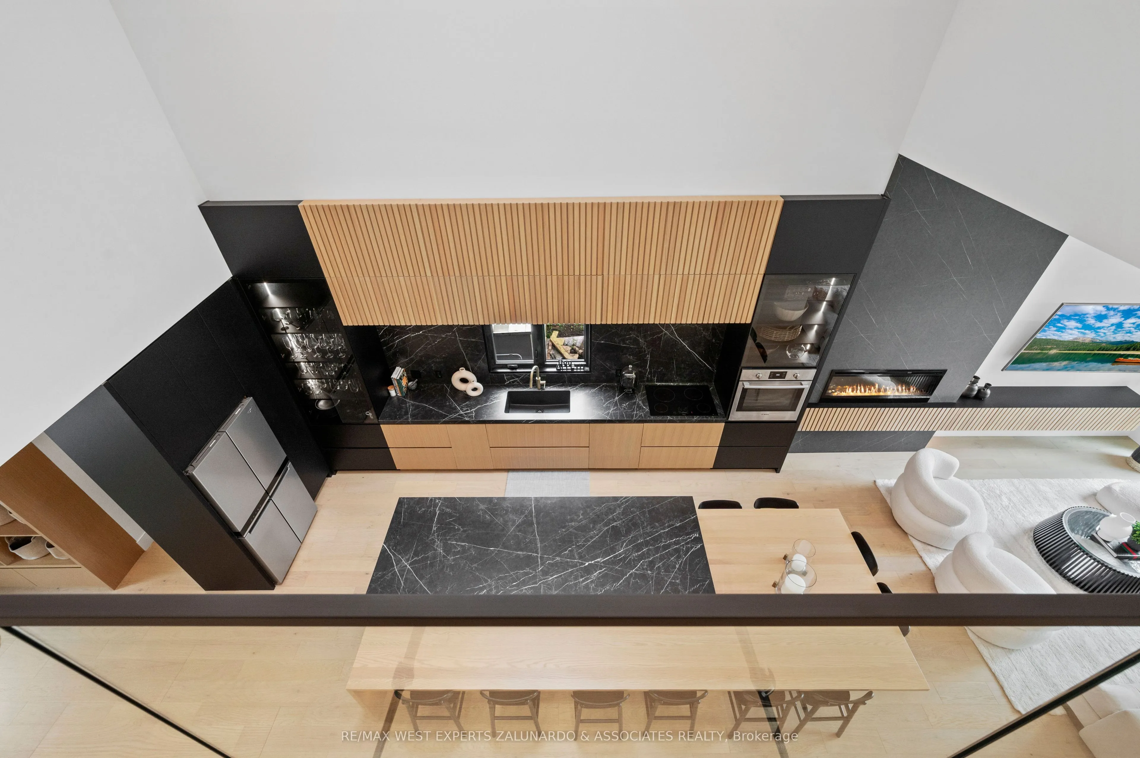 36 Simcoe Road