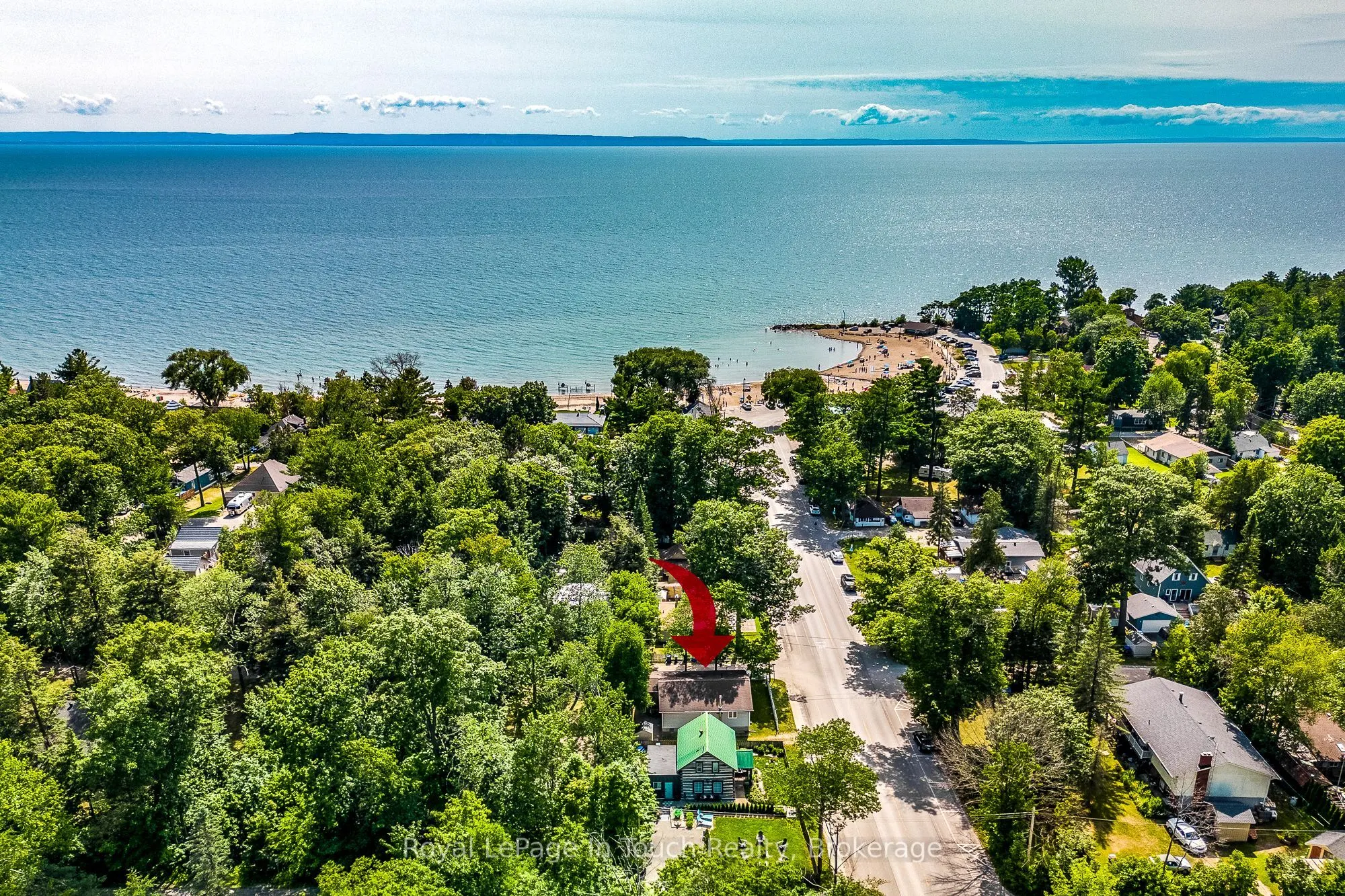 349 Balm Beach Road W
