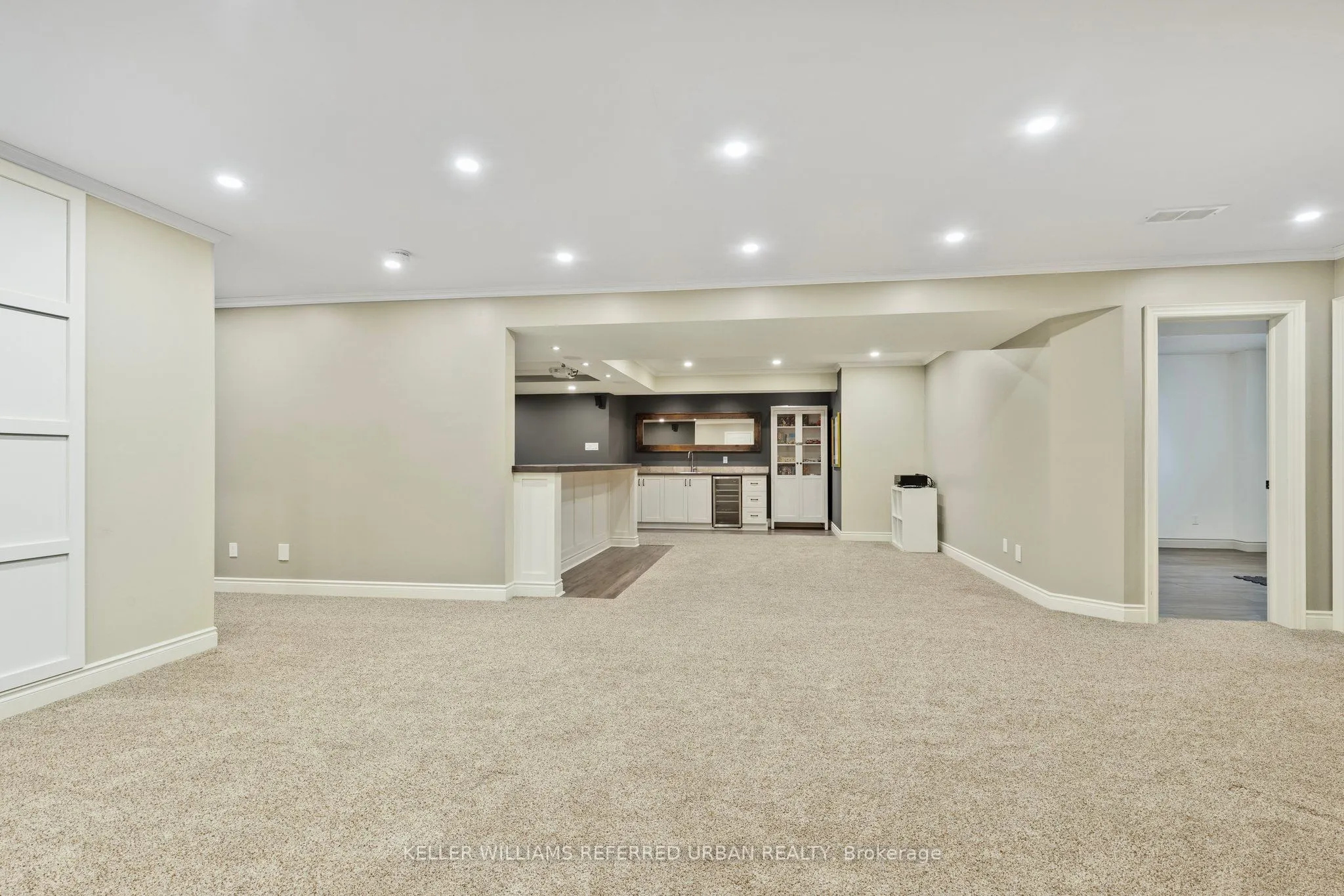 25 Heron Boulevard