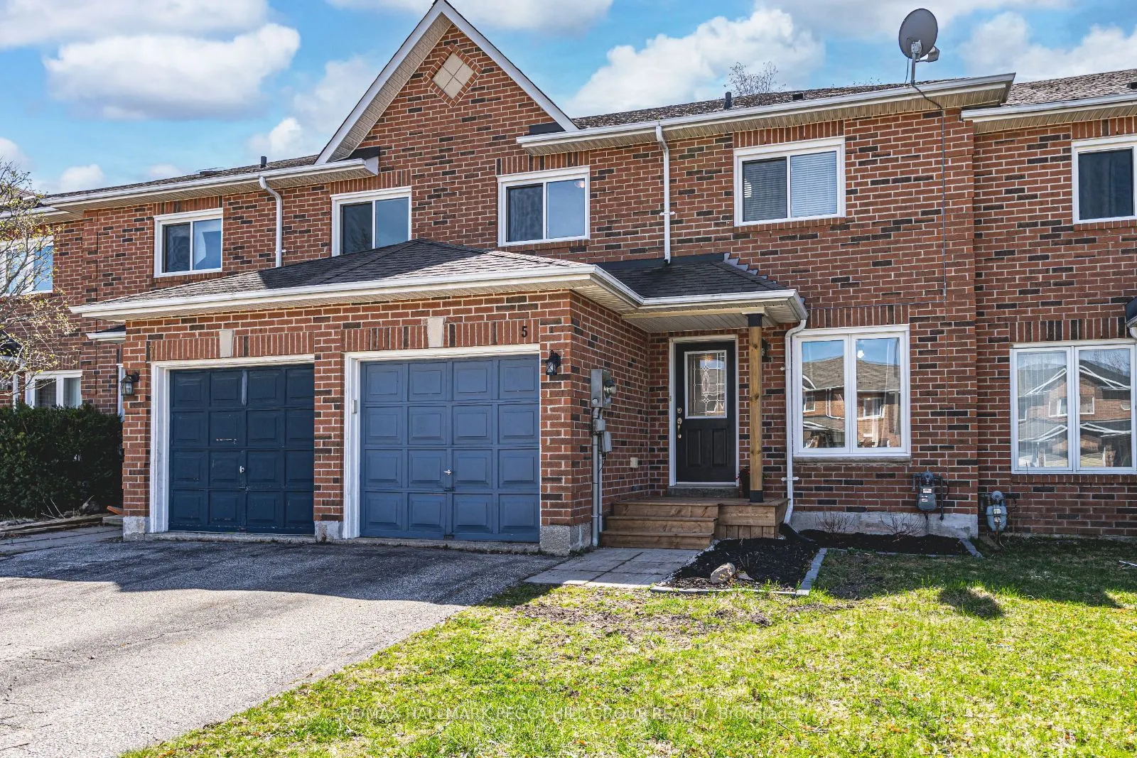 5 Lyfytt Crescent