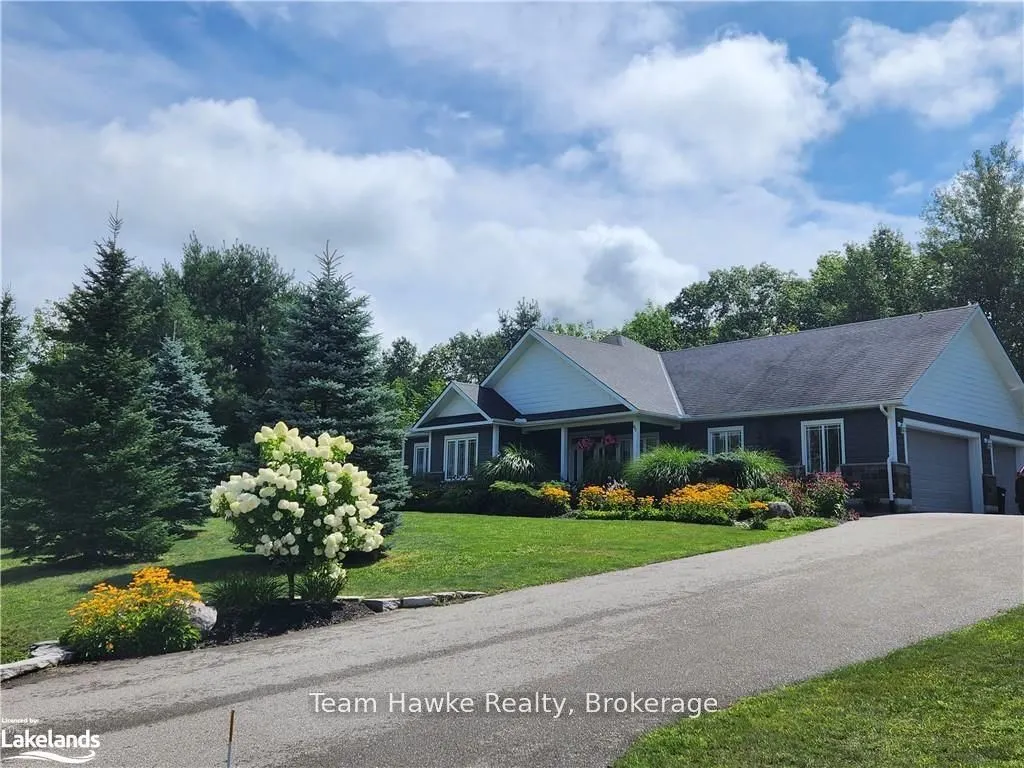 90 WINDERMERE Circle