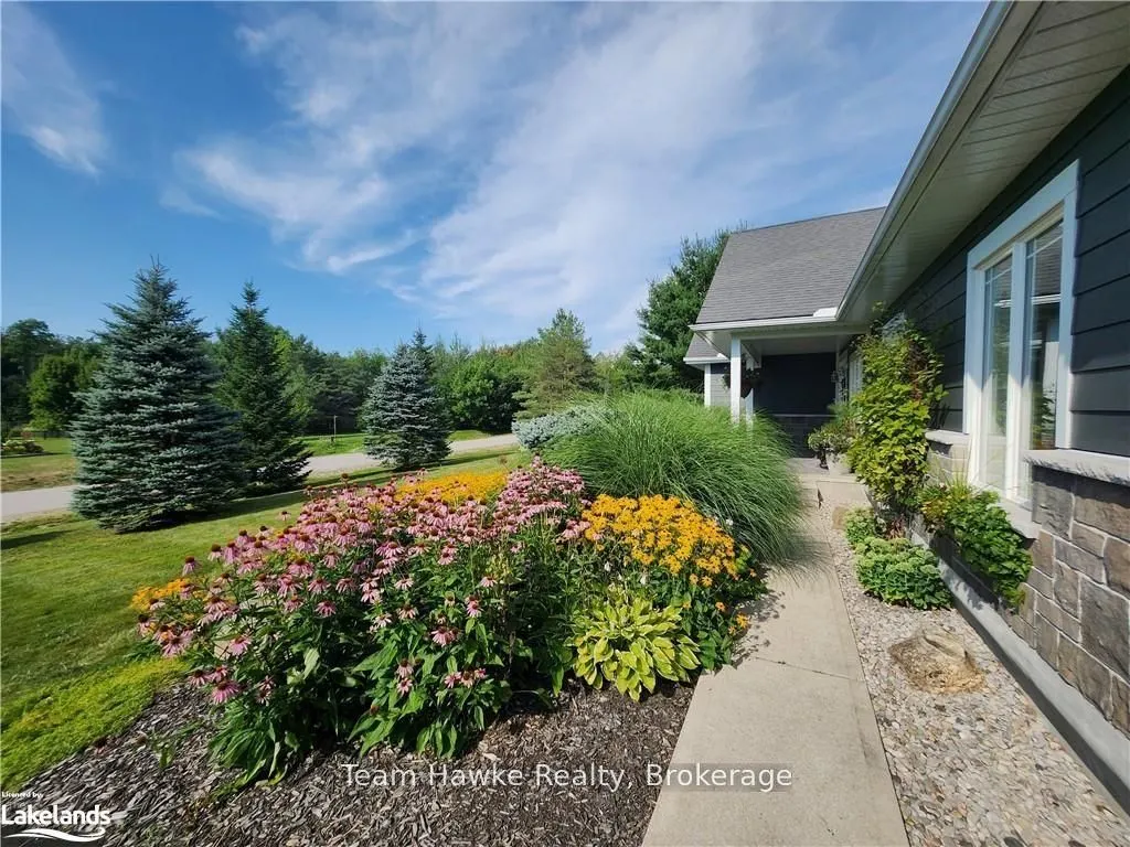 90 WINDERMERE Circle