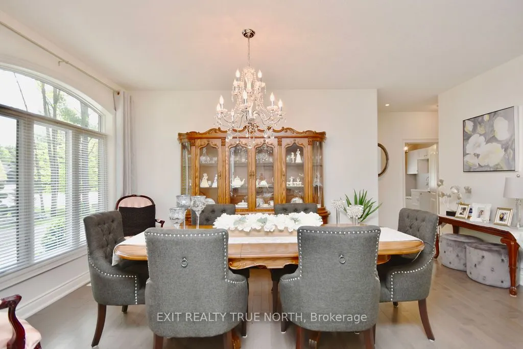 2 Sycamore Circle