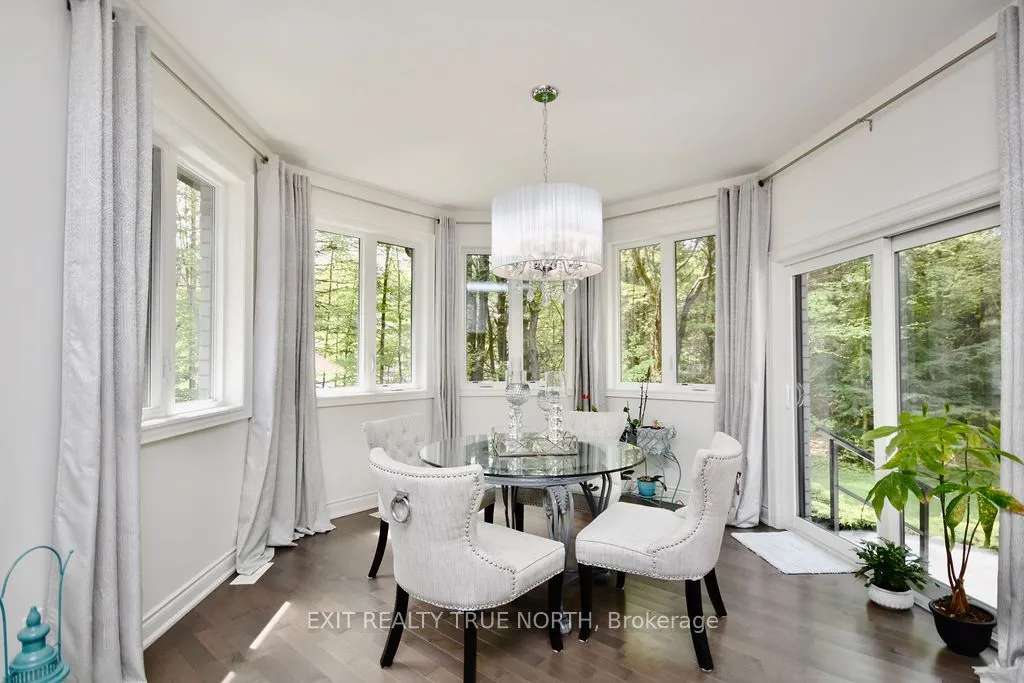 2 Sycamore Circle