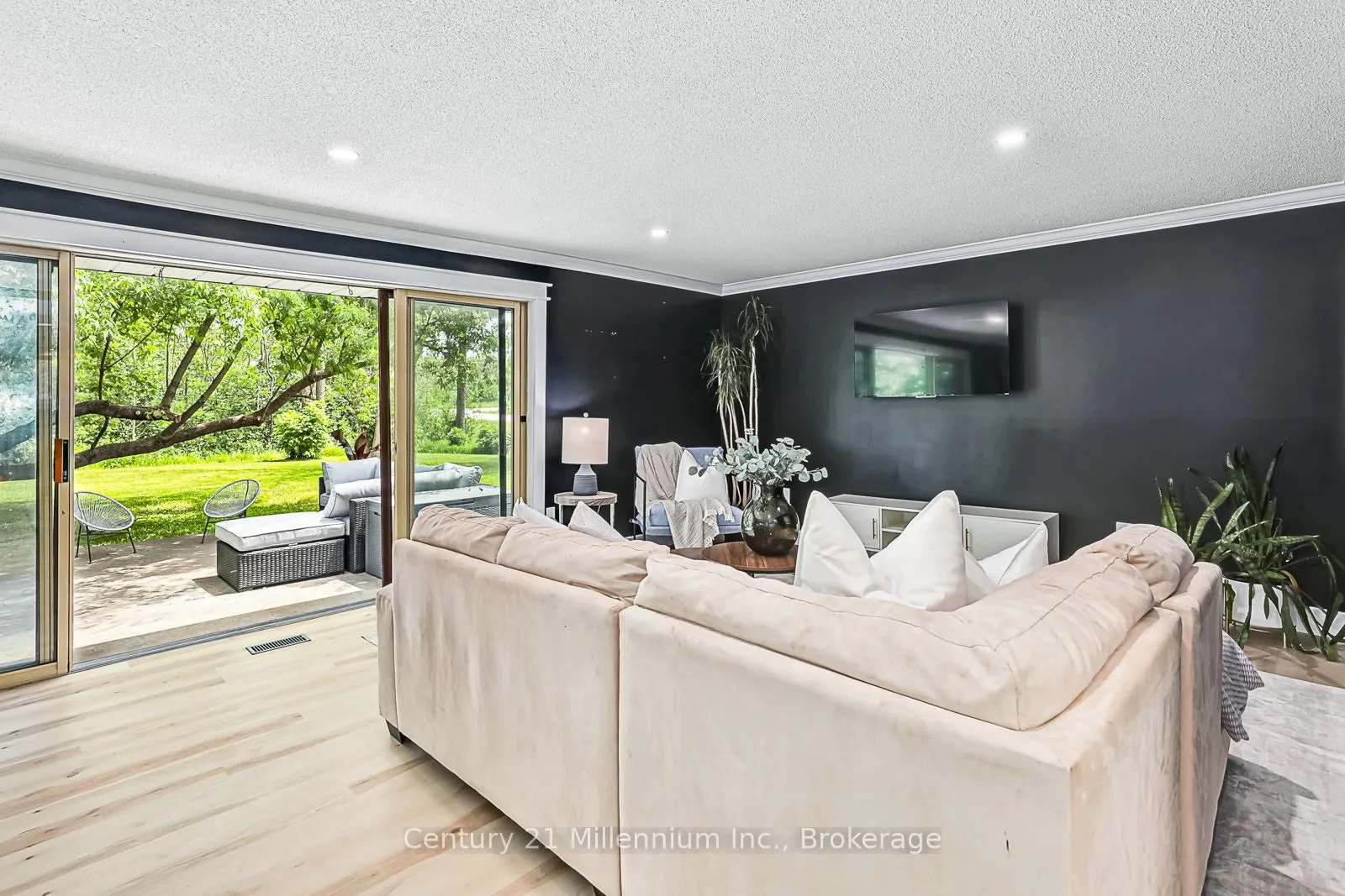 6278 Vancise Court