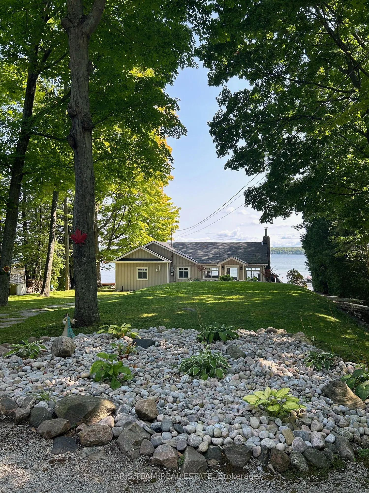 1449 Champlain Road