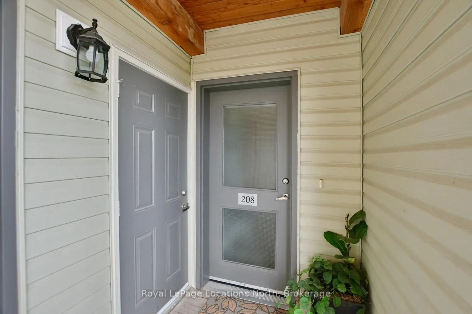 6 BRANDY LANE Drive #208