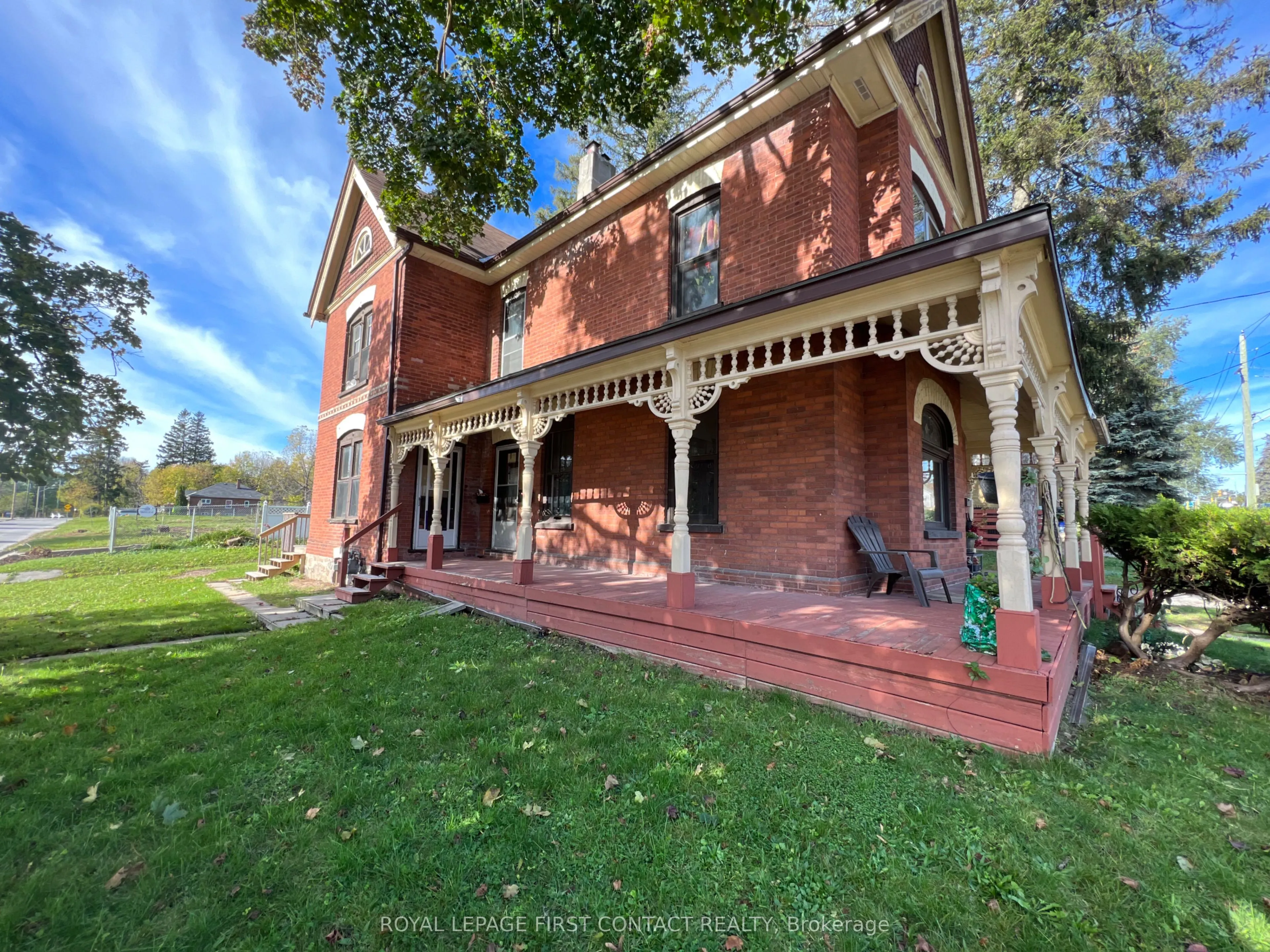 228 BAYFIELD Street