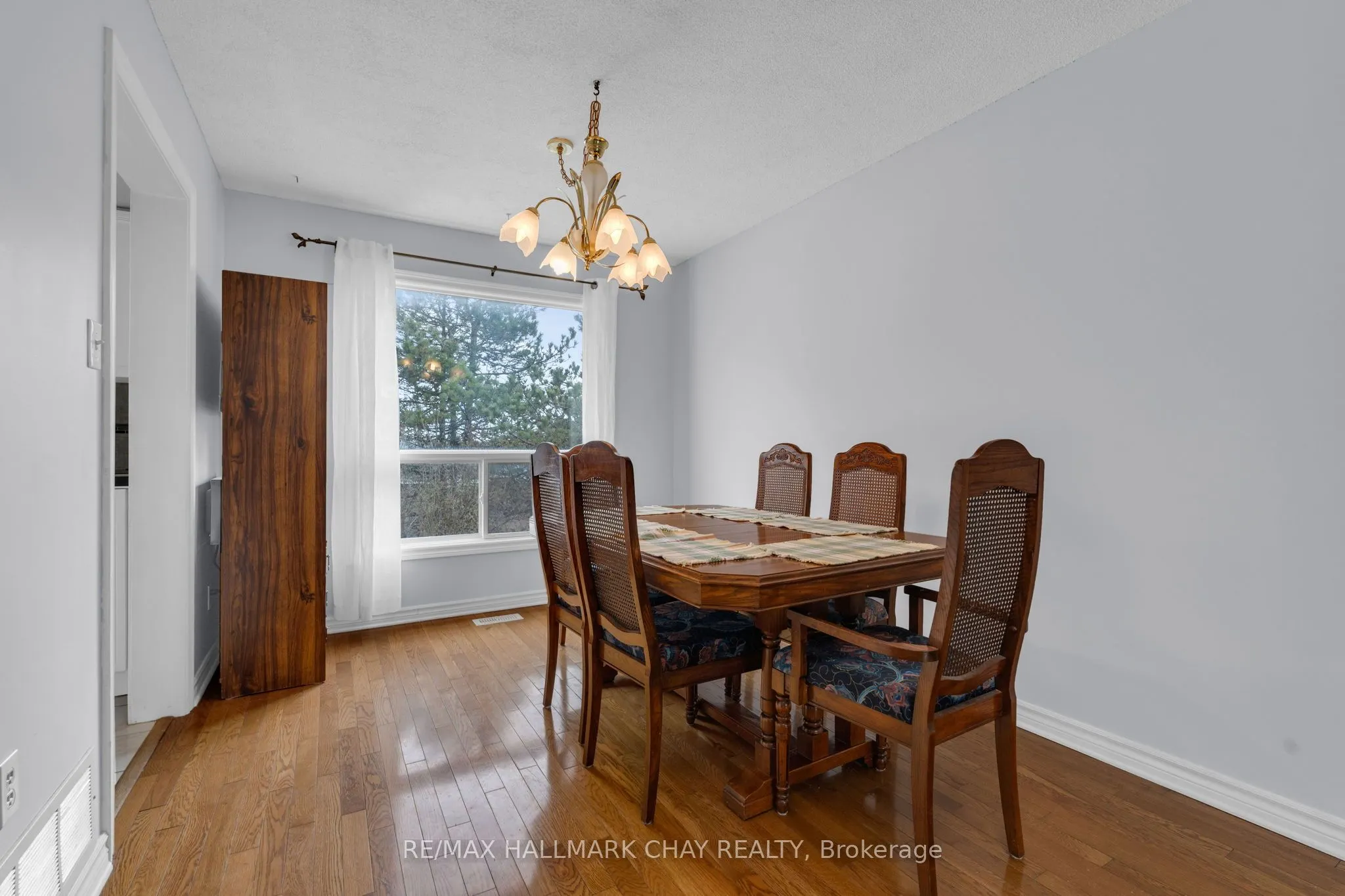 4 Trillium Crescent