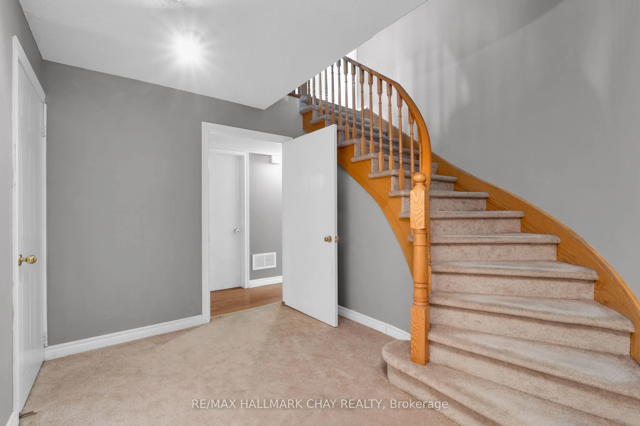 4 Trillium Crescent