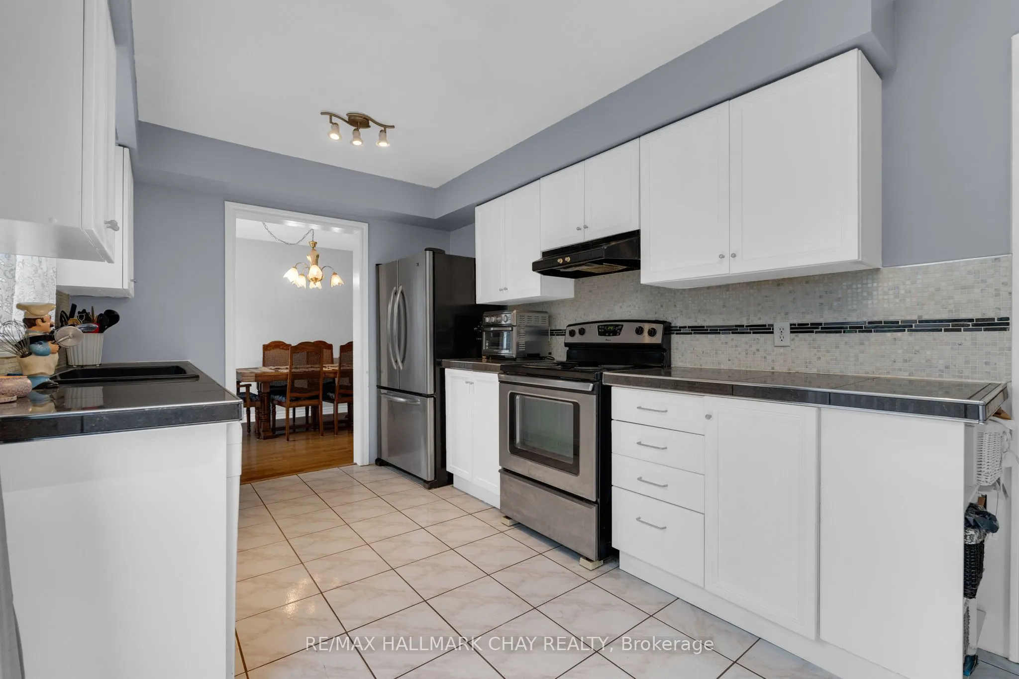4 Trillium Crescent