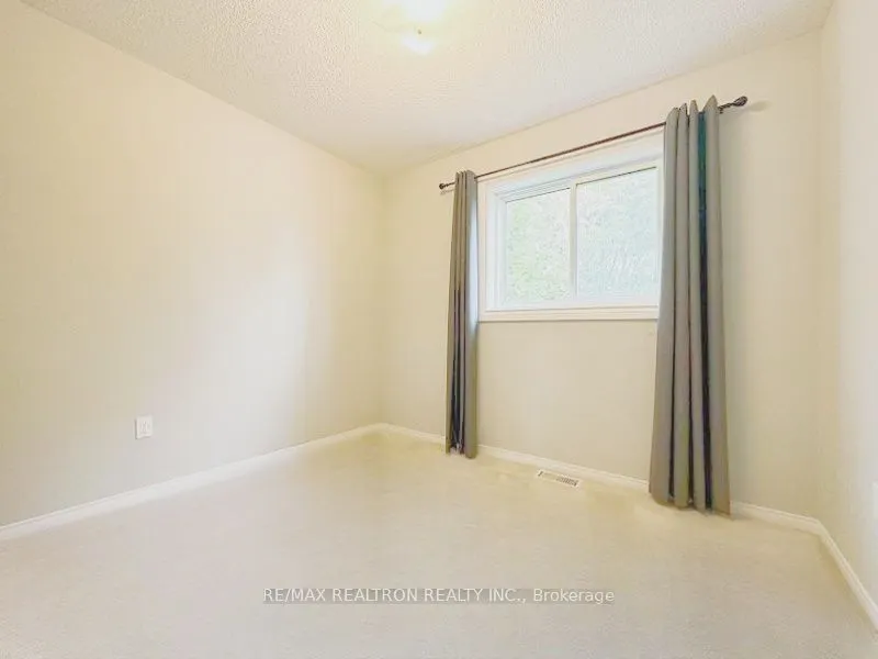 39 Copeman Crescent