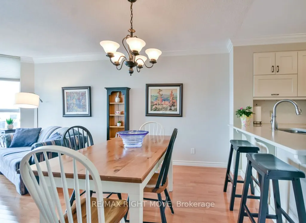 150 Dunlop Street E, #1108