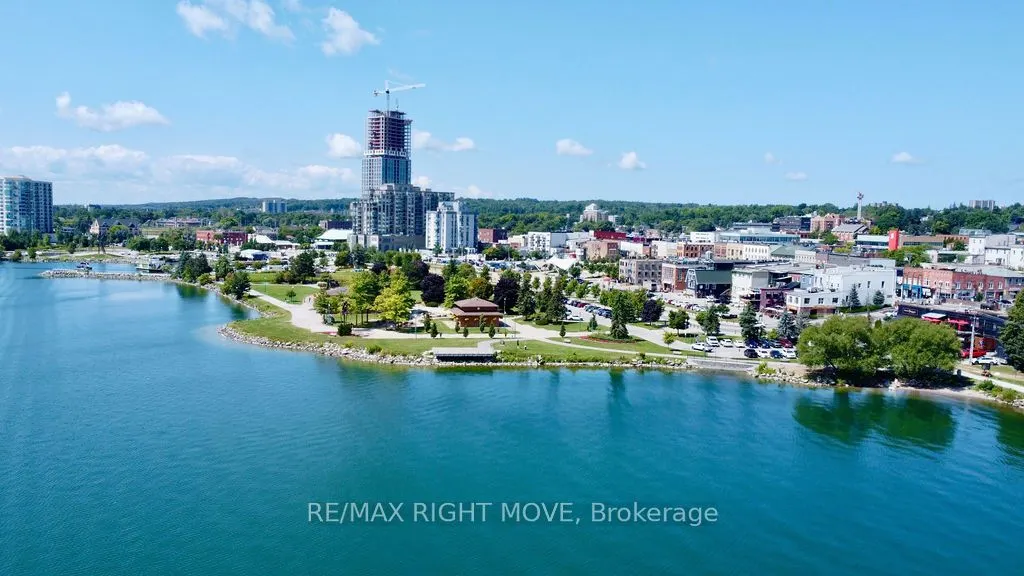 150 Dunlop Street E, #1108