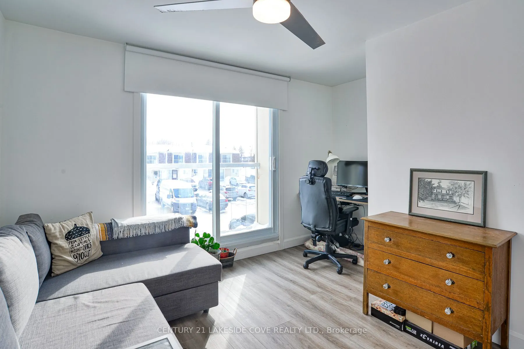 4 Paradise Boulevard #19