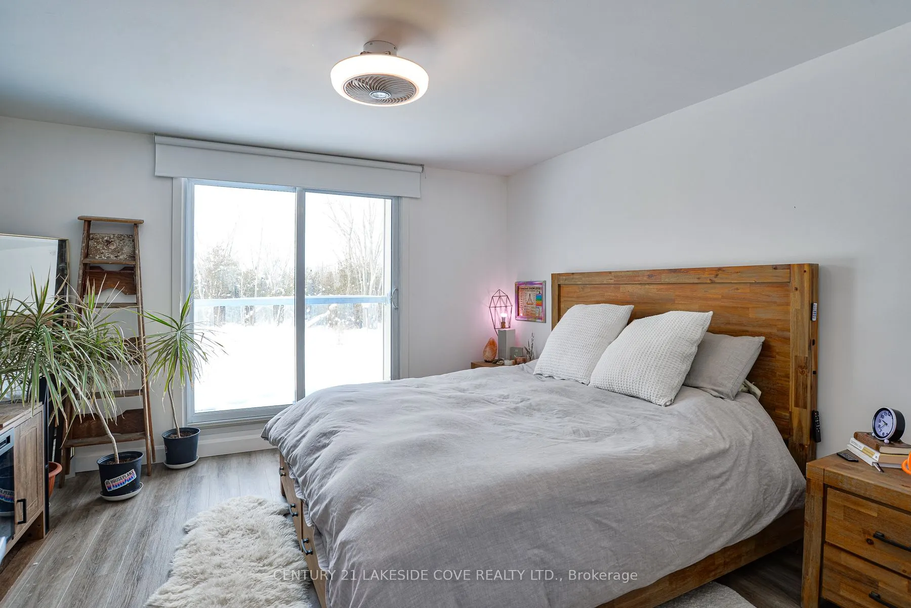 4 Paradise Boulevard #19