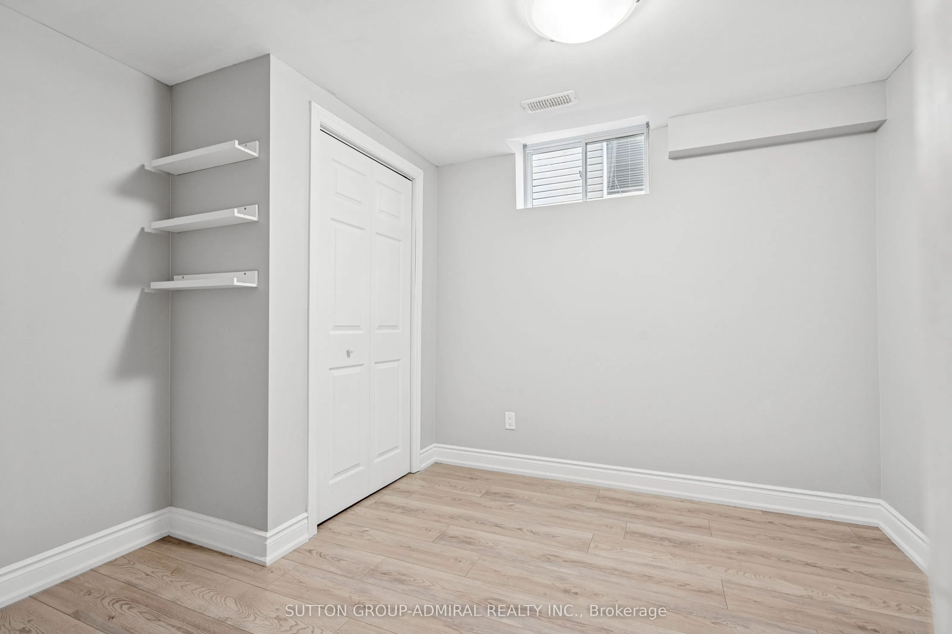 39 CHURCHLAND Drive