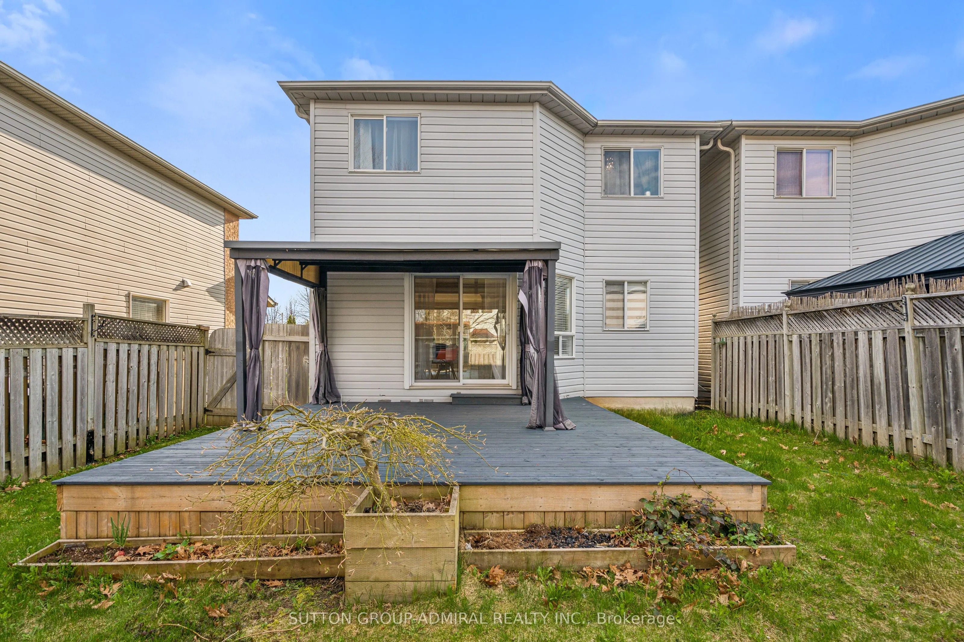 39 CHURCHLAND Drive