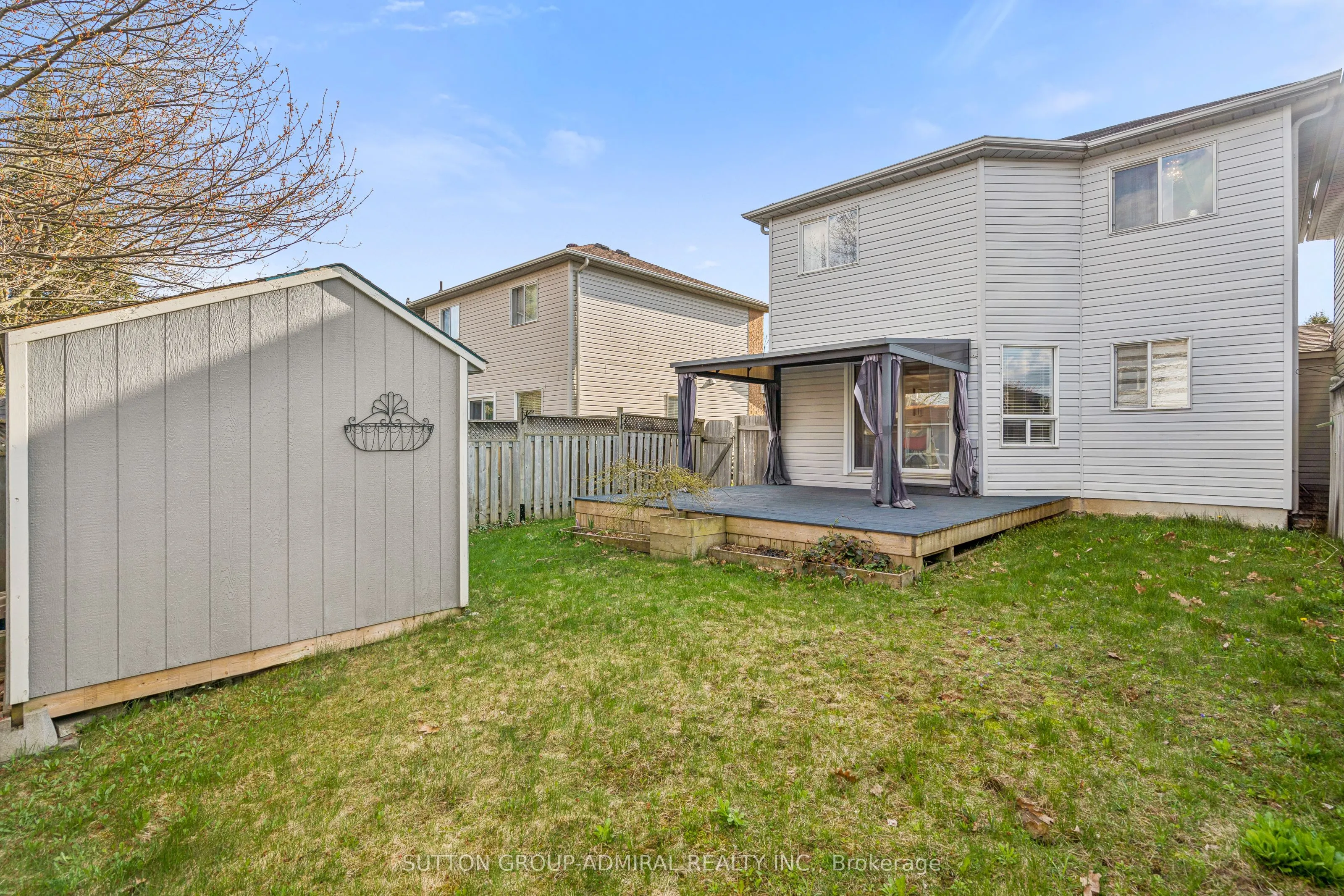 39 CHURCHLAND Drive