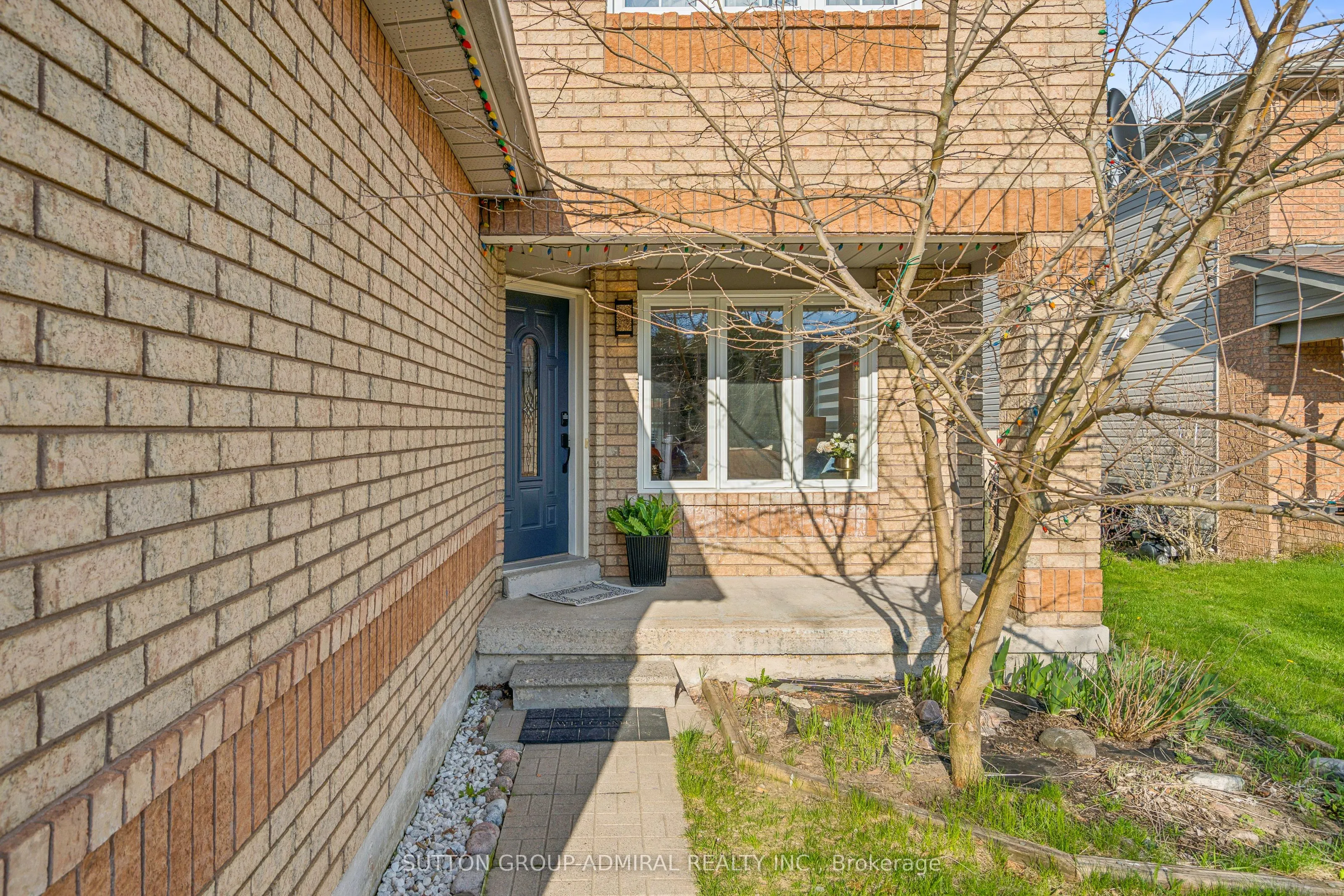 39 CHURCHLAND Drive