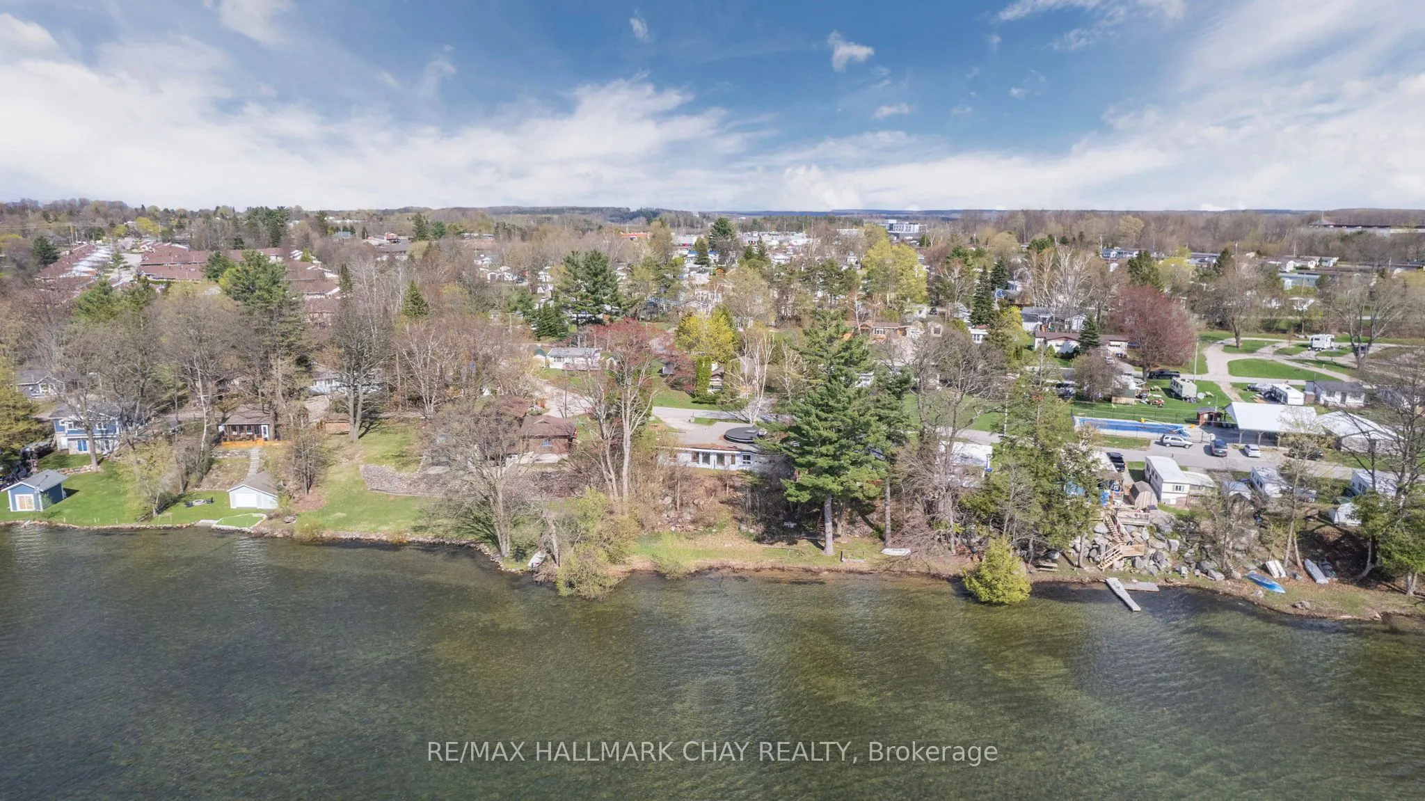 4 Lakeshore Road