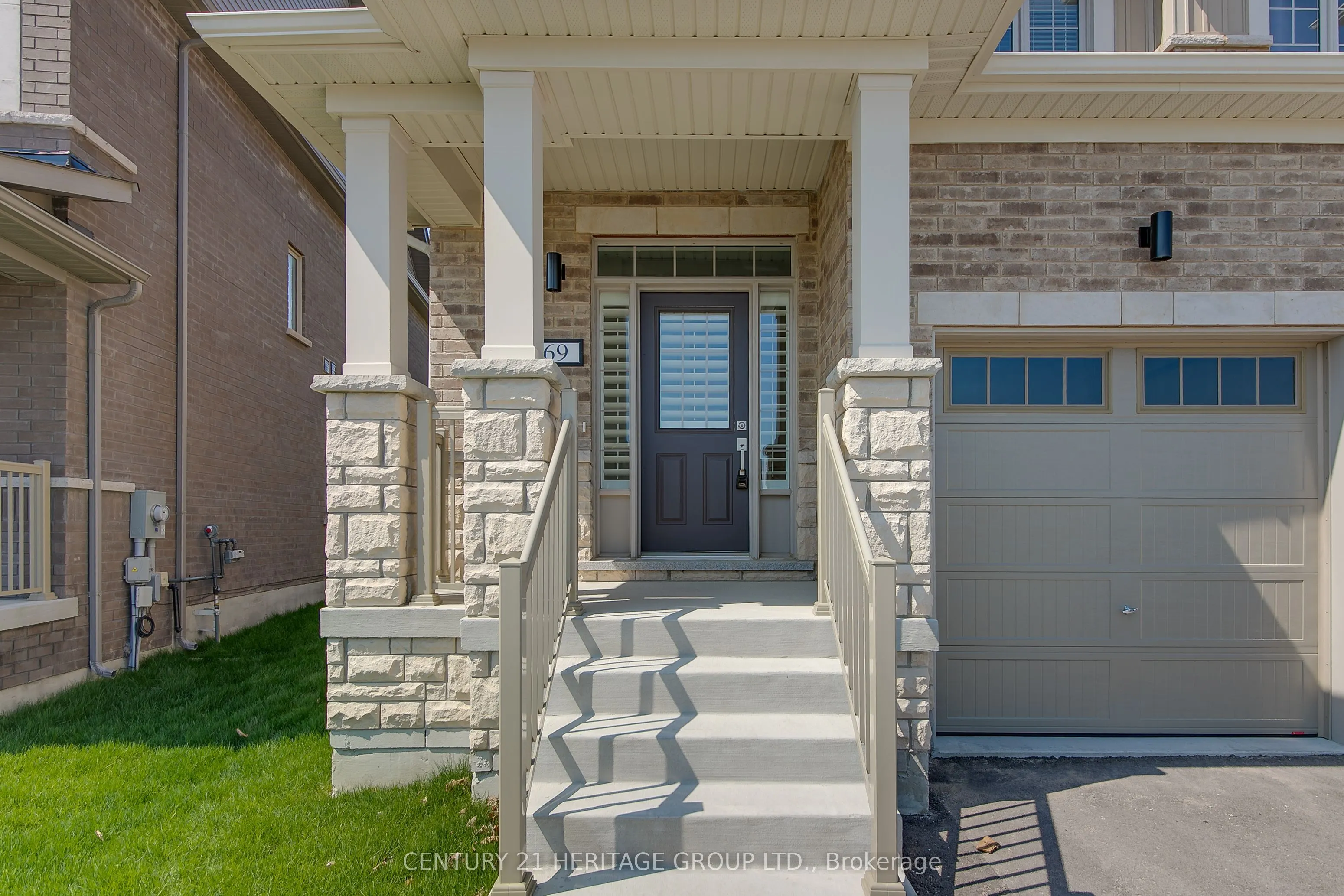 69 Kirkwood Way